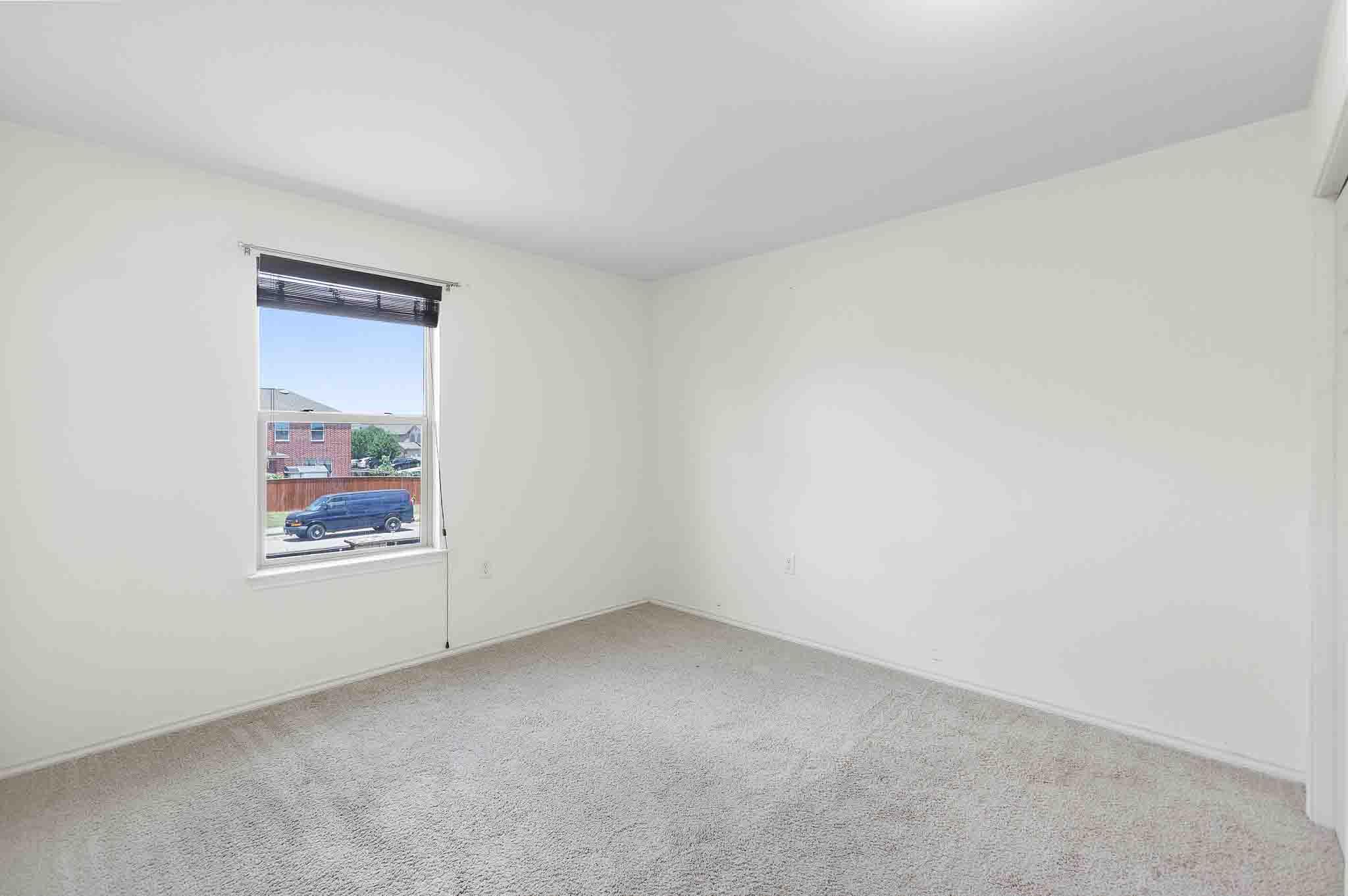 11012 Culzean Dr Property Photo 17