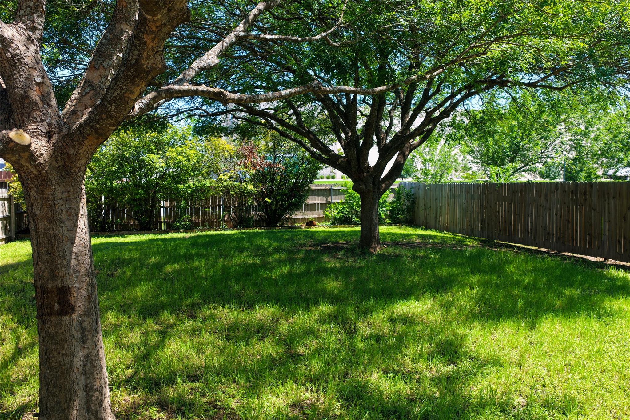 1603 Jennifer Ct Property Photo 34