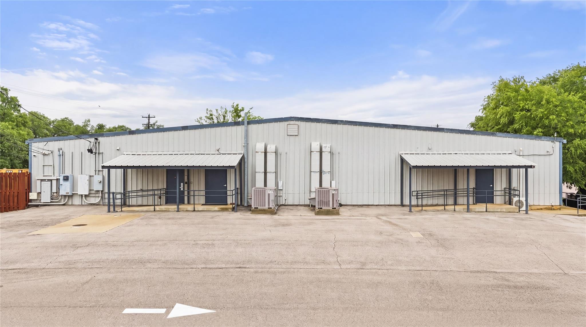 1506 N Us Hwy 281 None Property Photo 19