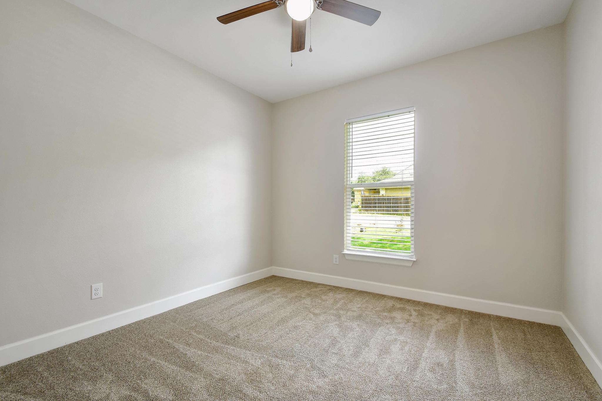 2109 Meadow View Dr Property Photo 20