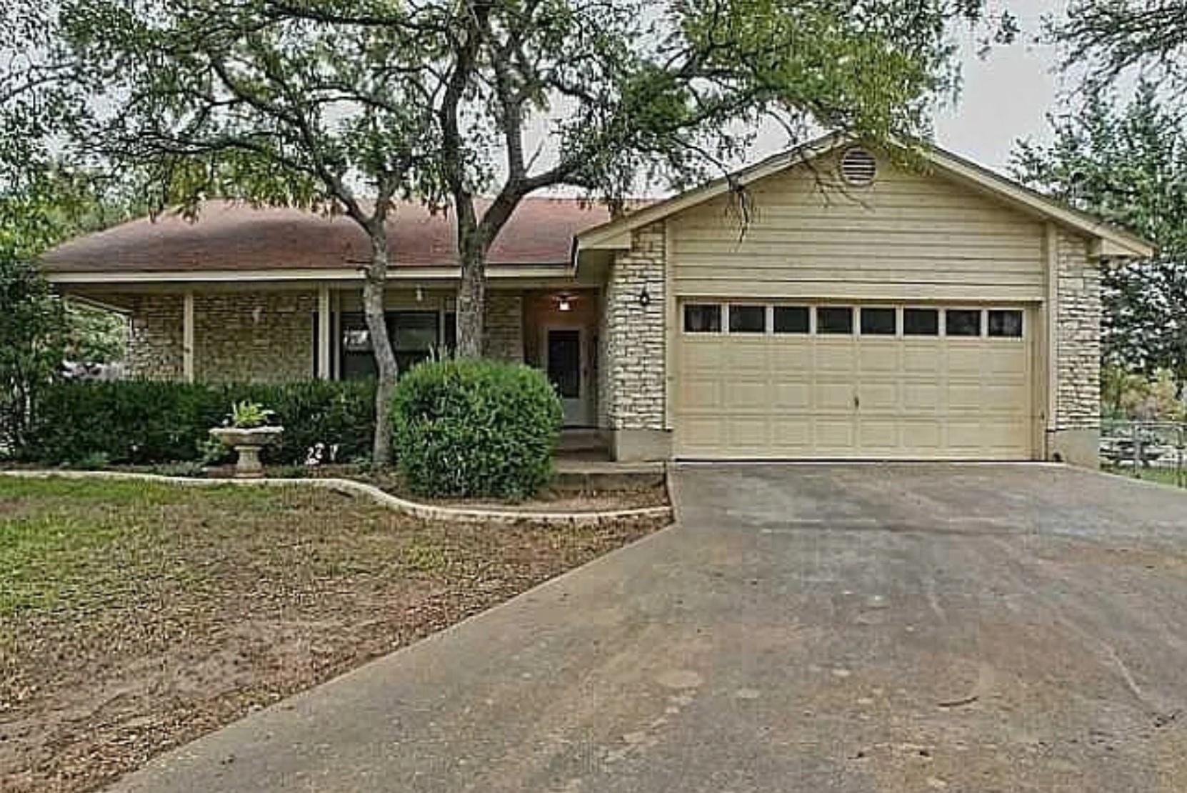 101 Horseshoe Trl Property Photo 1