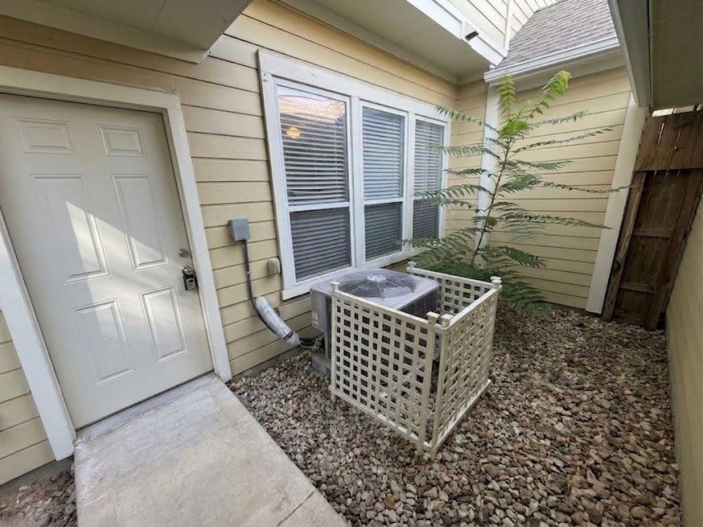 4112 Mattie St Property Photo 11
