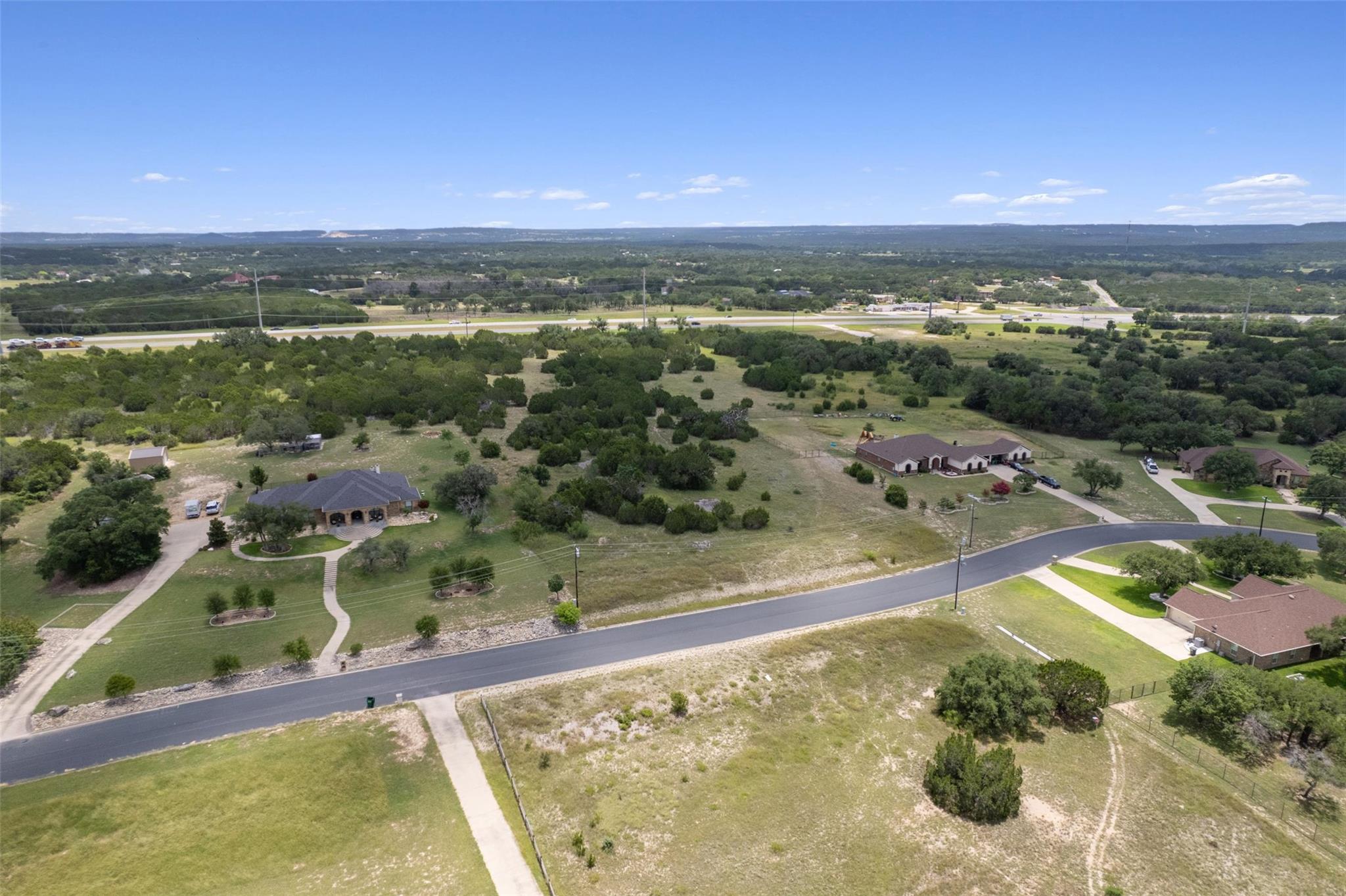 1045 Hickory Dr Property Photo 1