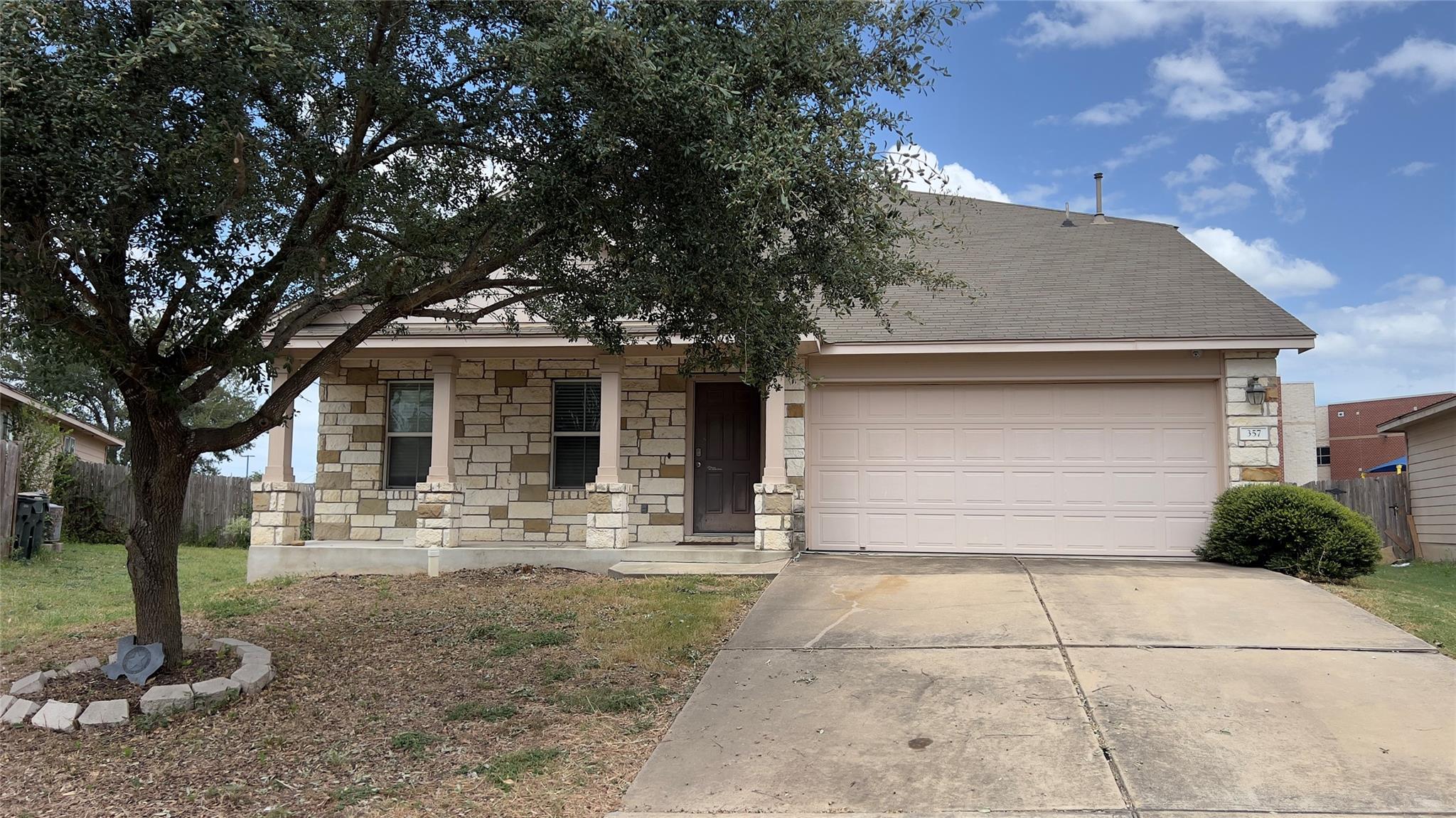 357 Nottingham Loop Property Photo 1
