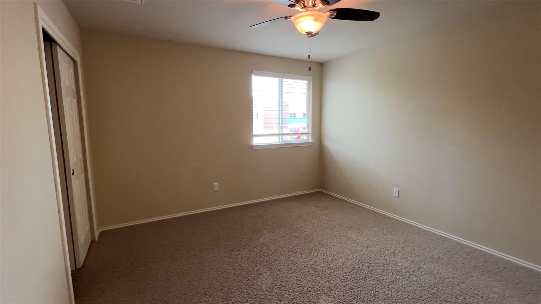 357 Nottingham Loop Property Photo 11