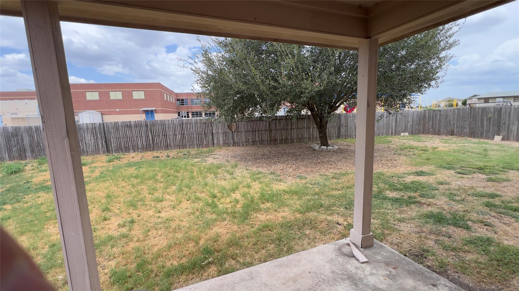 357 Nottingham Loop Property Photo 16