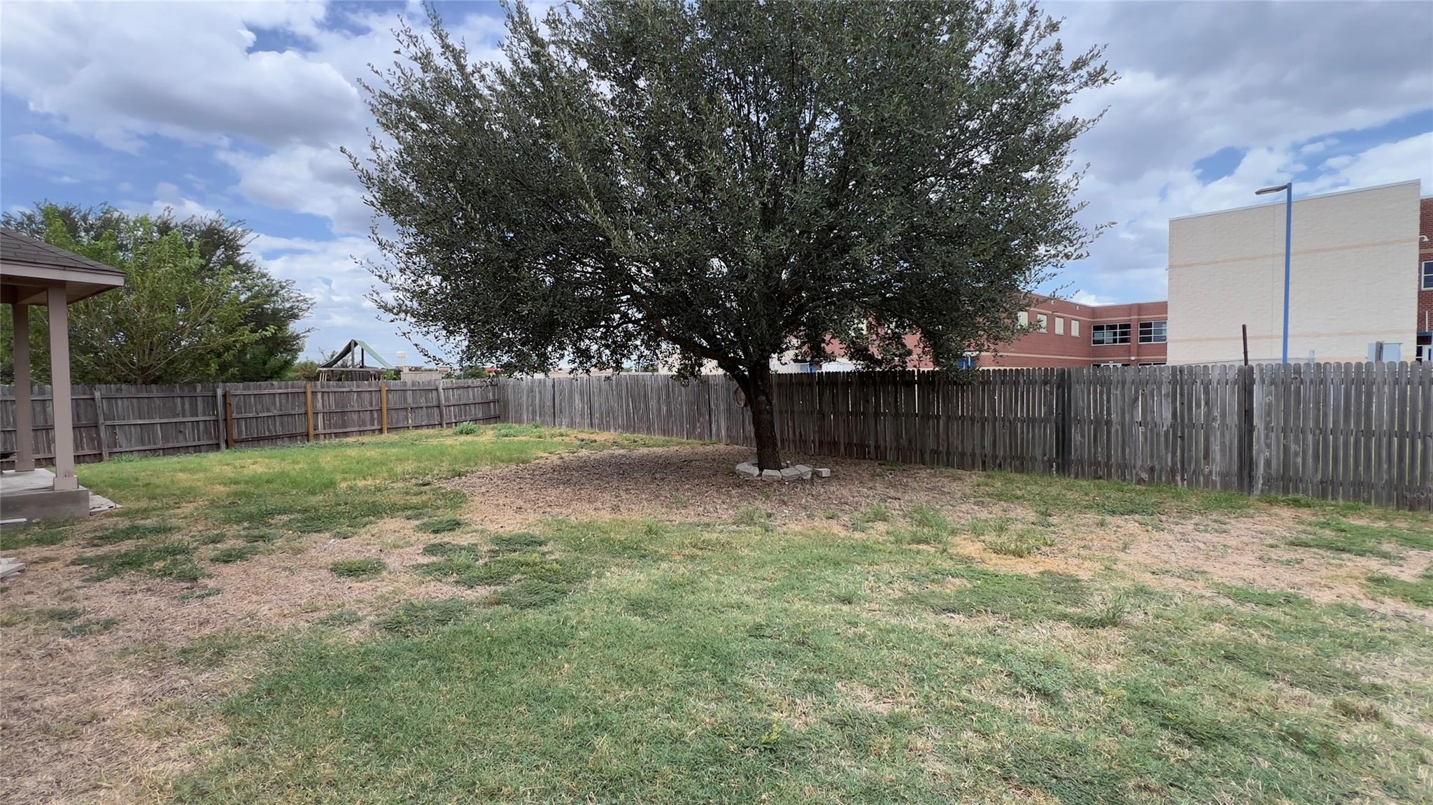 357 Nottingham Loop Property Photo 17