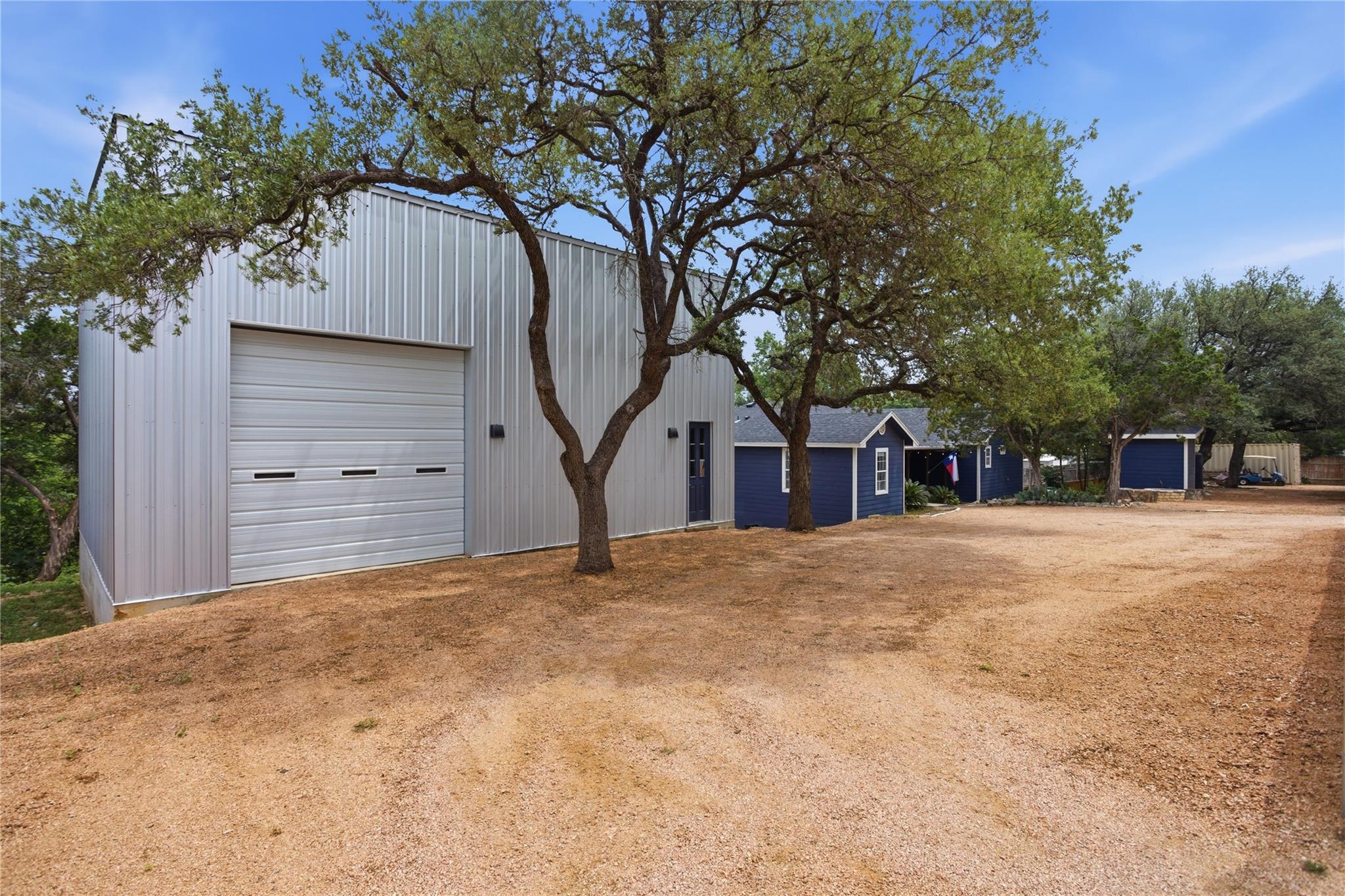15200 Storm Dr Property Photo 2