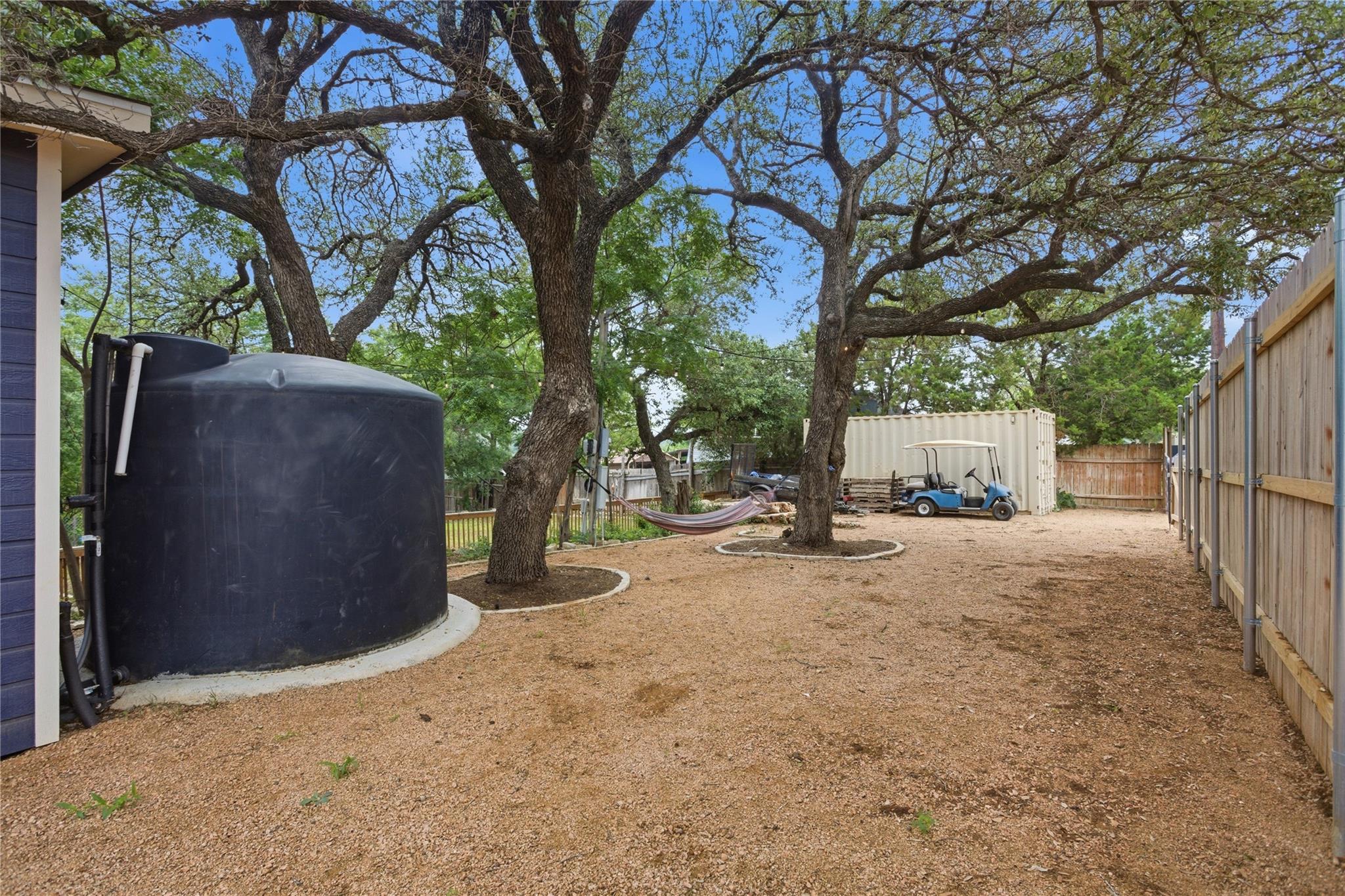 15200 Storm Dr Property Photo 5