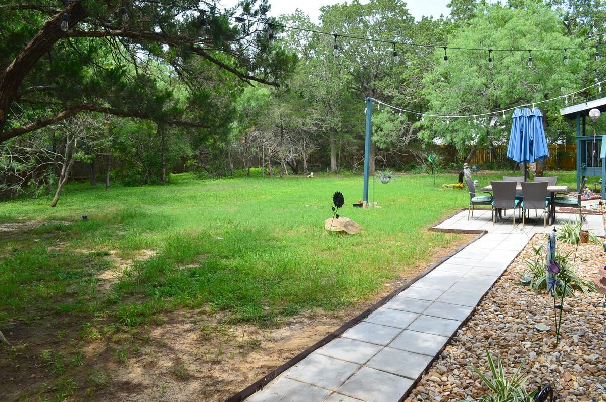218 Texas Oak Dr Property Photo 33