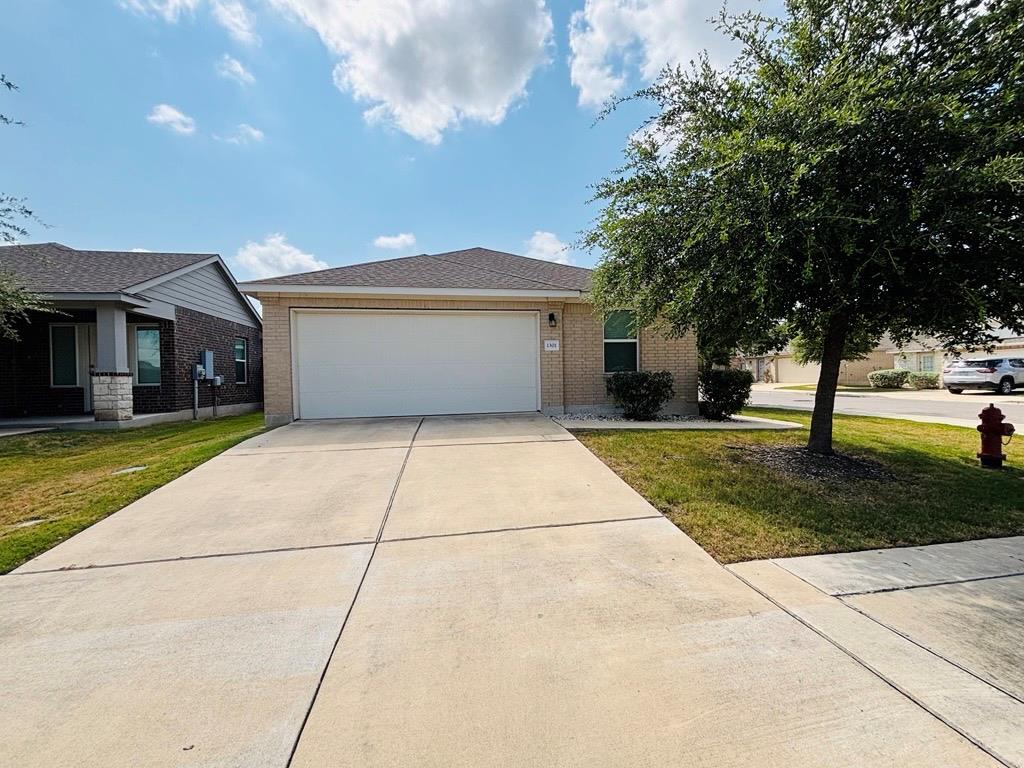 1301 Henry David Dr Property Photo 1