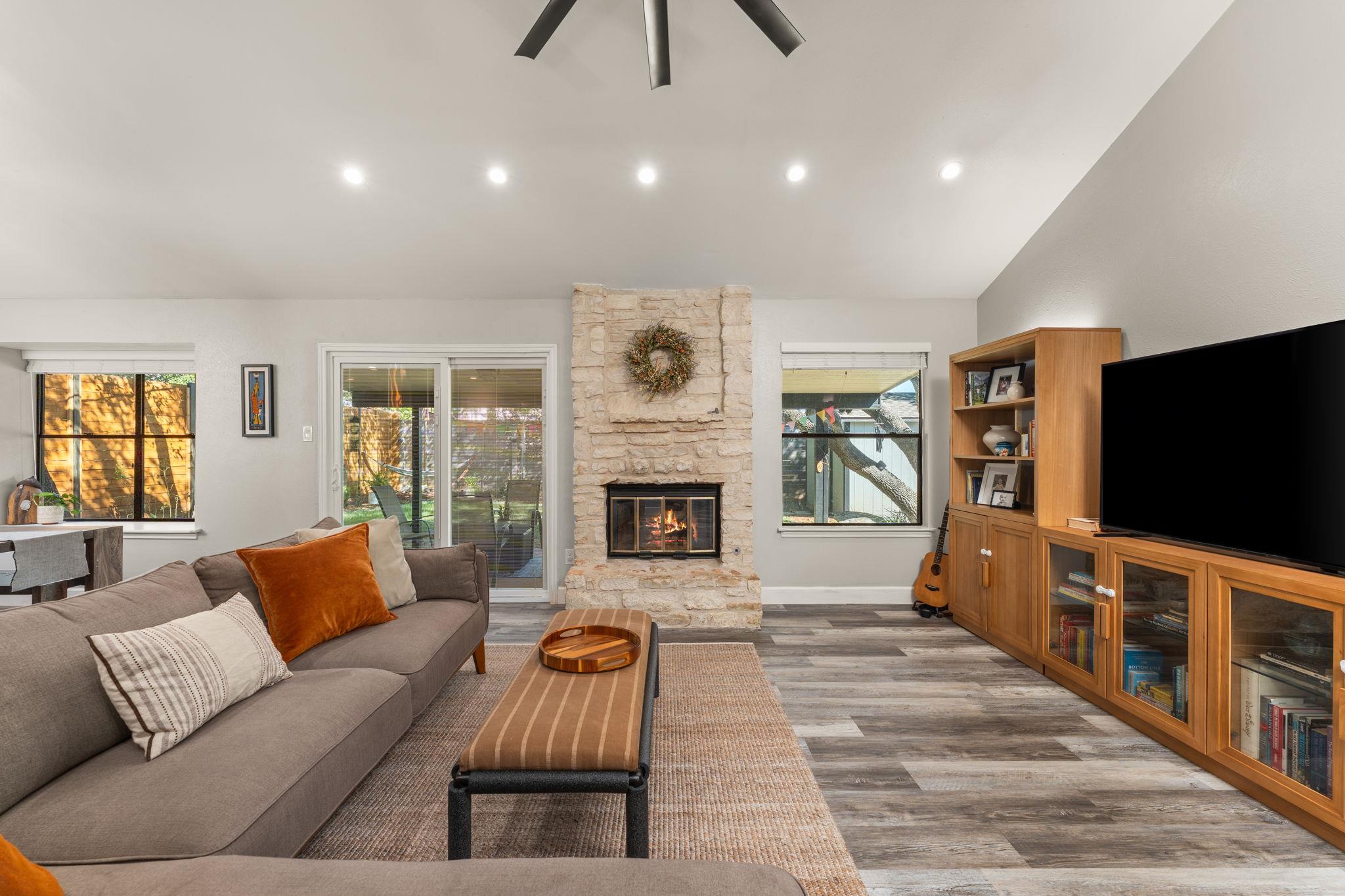 12703 Timberside Dr Property Photo 6