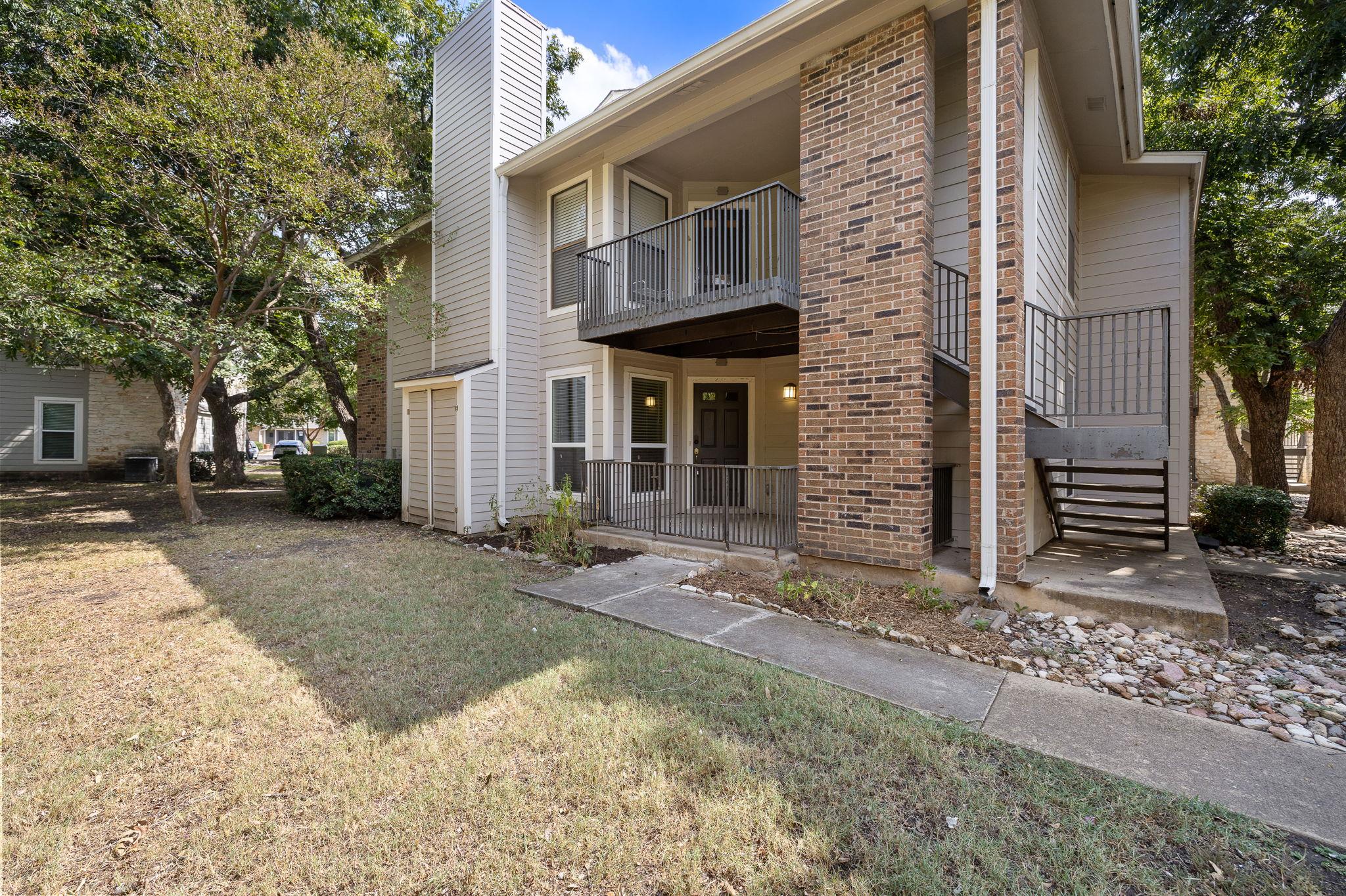 10616 Mellow Mdws #37a Property Photo 1
