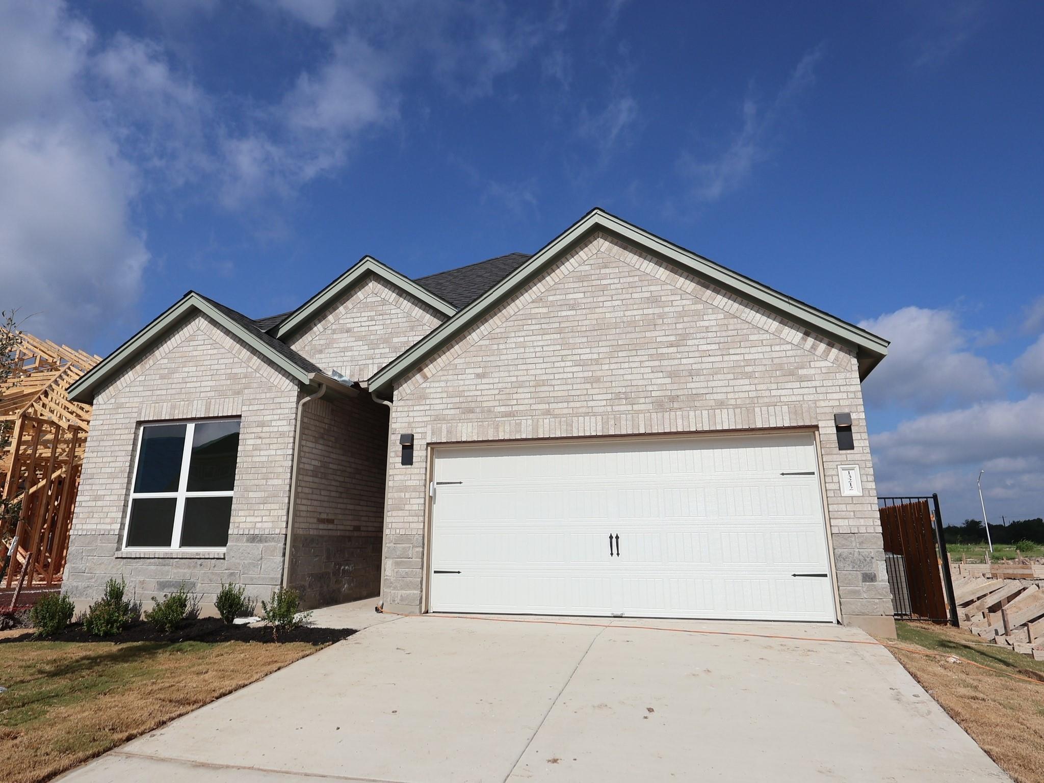 13212 Keefer Dr Property Photo 2