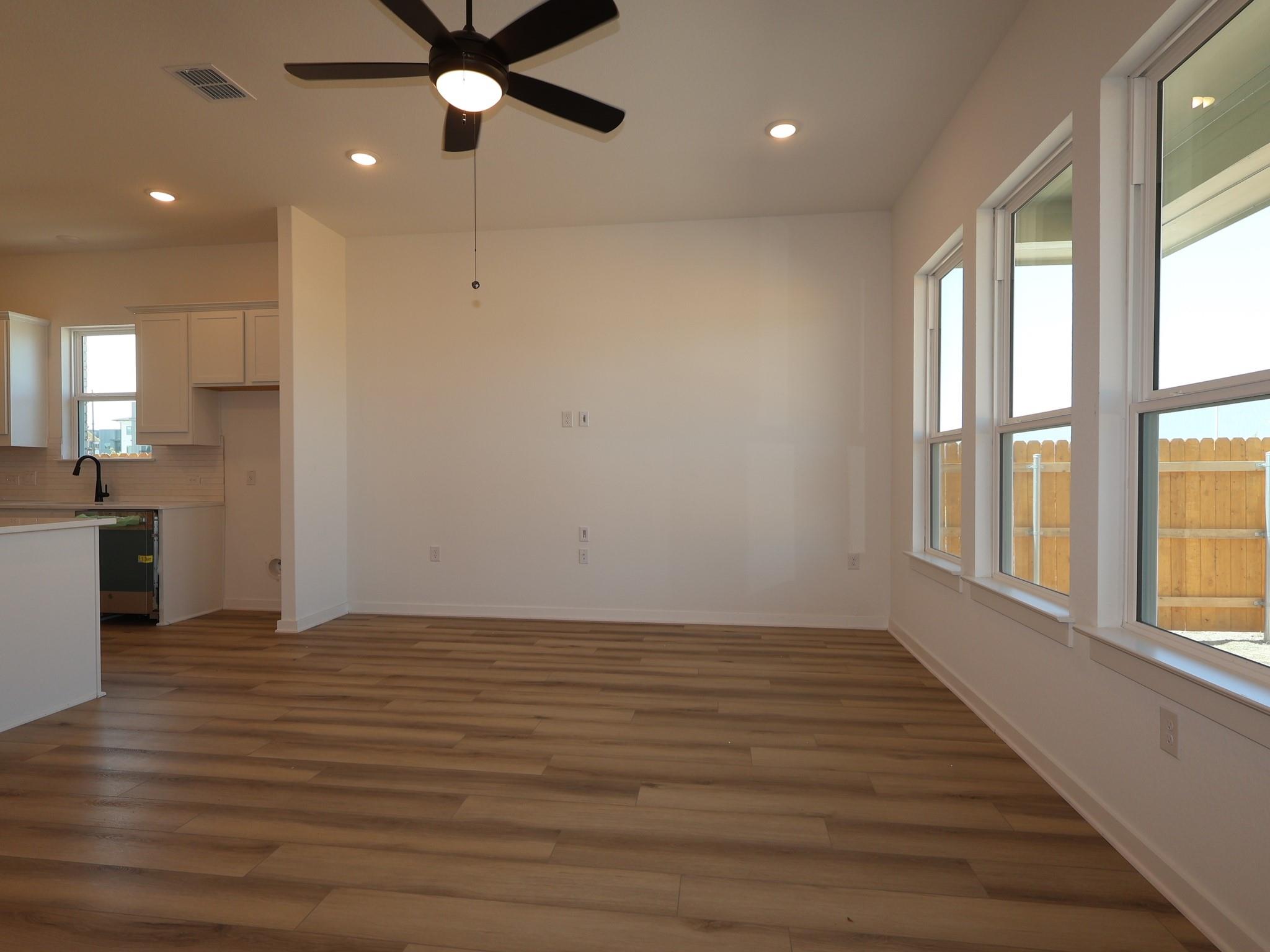 13212 Keefer Dr Property Photo 7