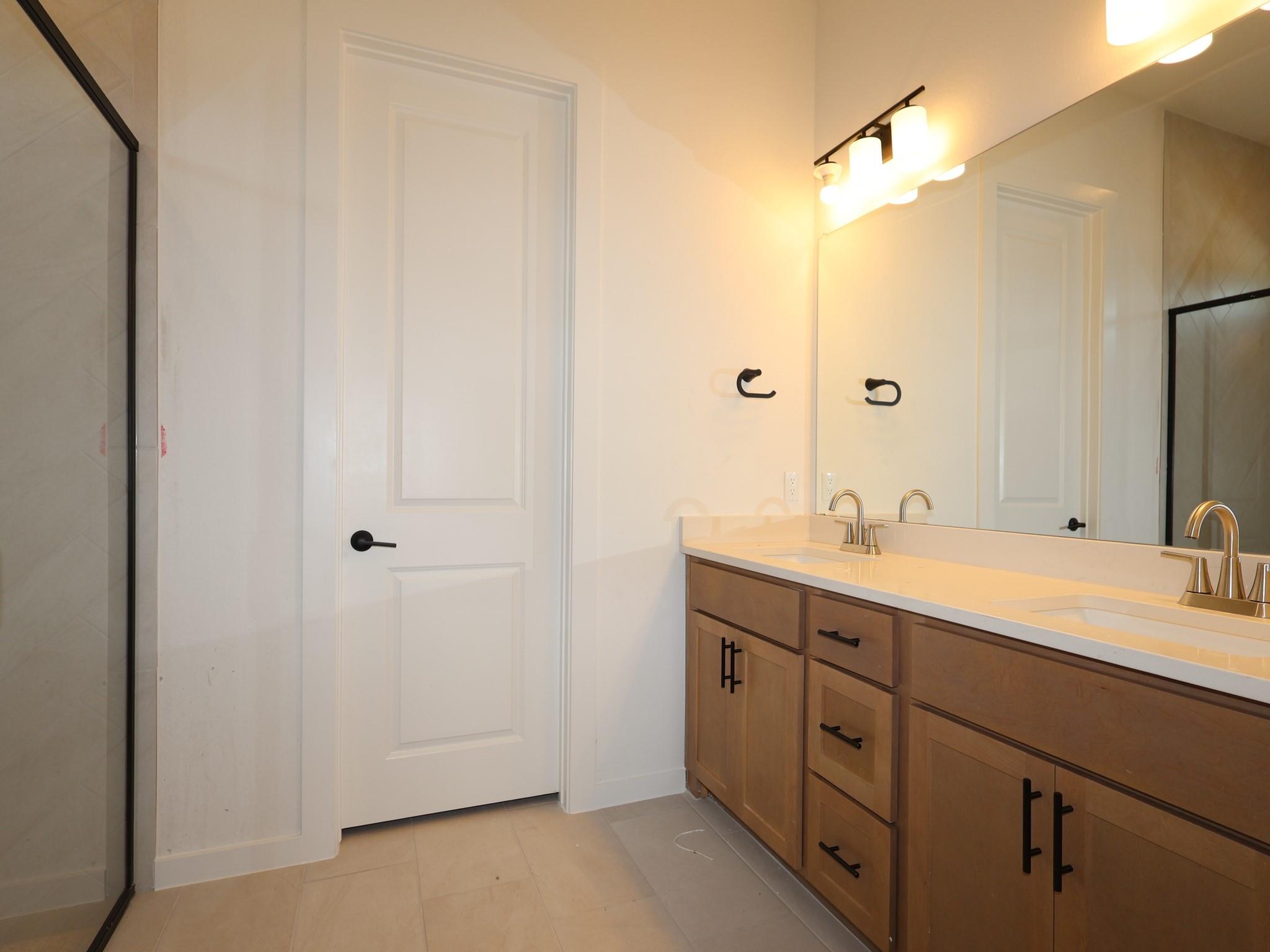 13212 Keefer Dr Property Photo 13