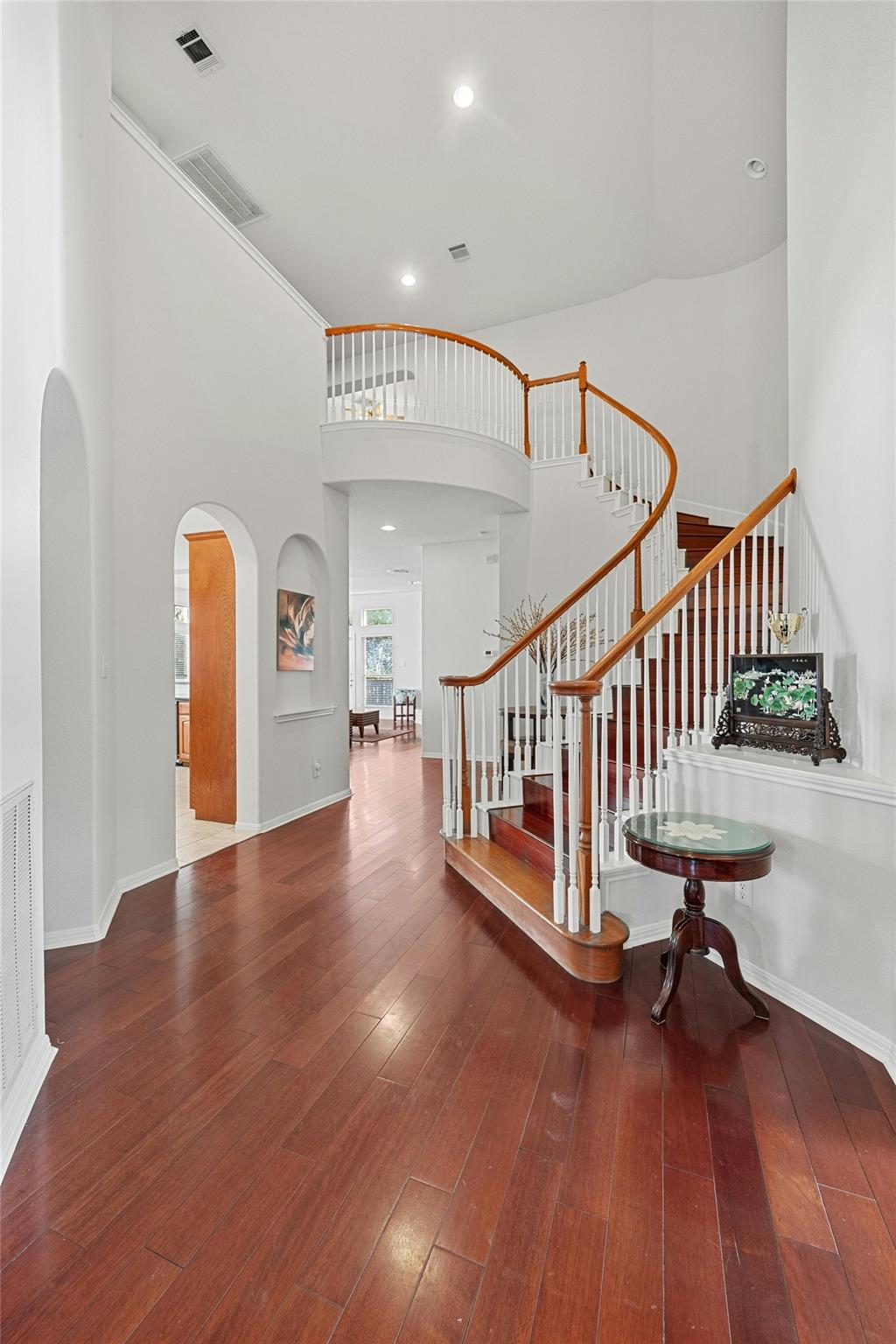 9228 Limoncillo Dr Property Photo 4
