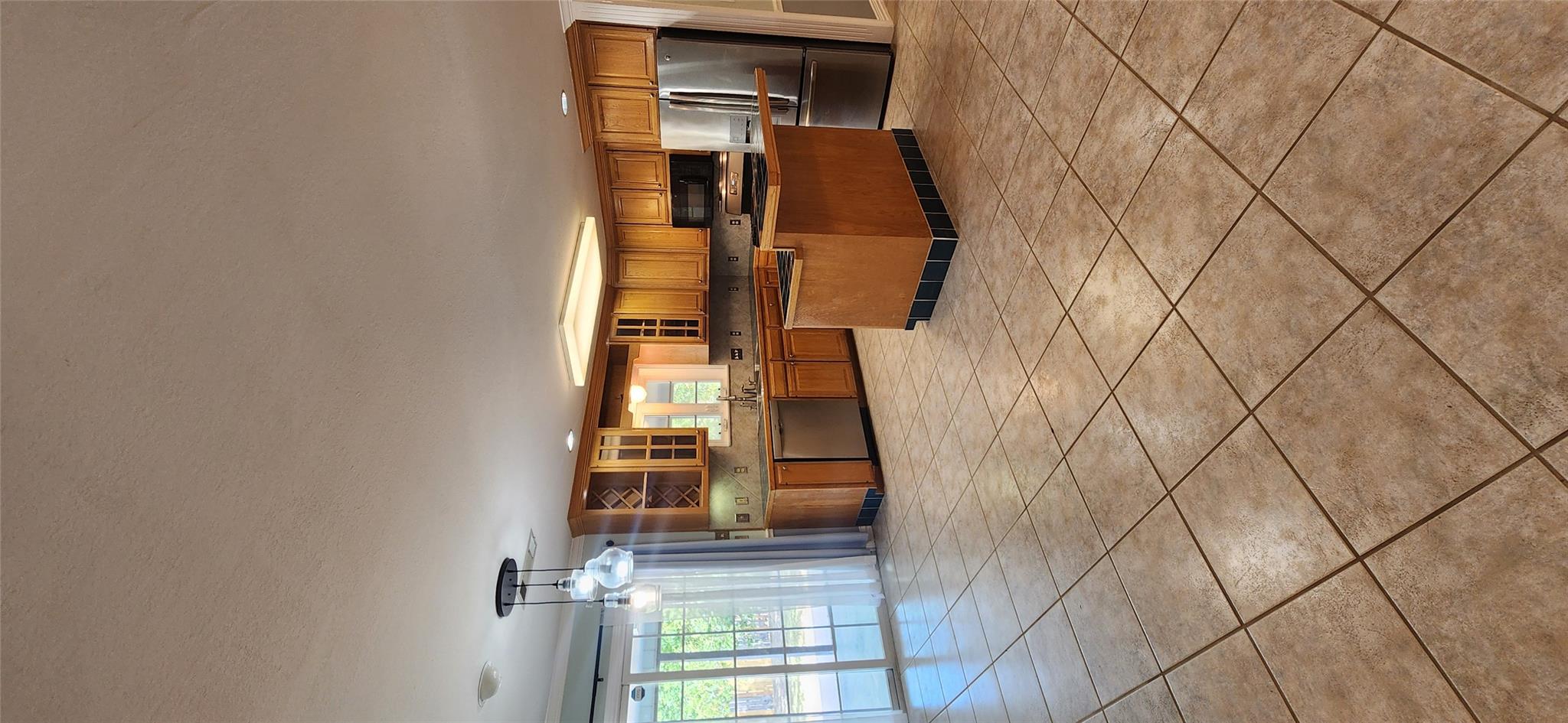 302 Julie St Property Photo 16