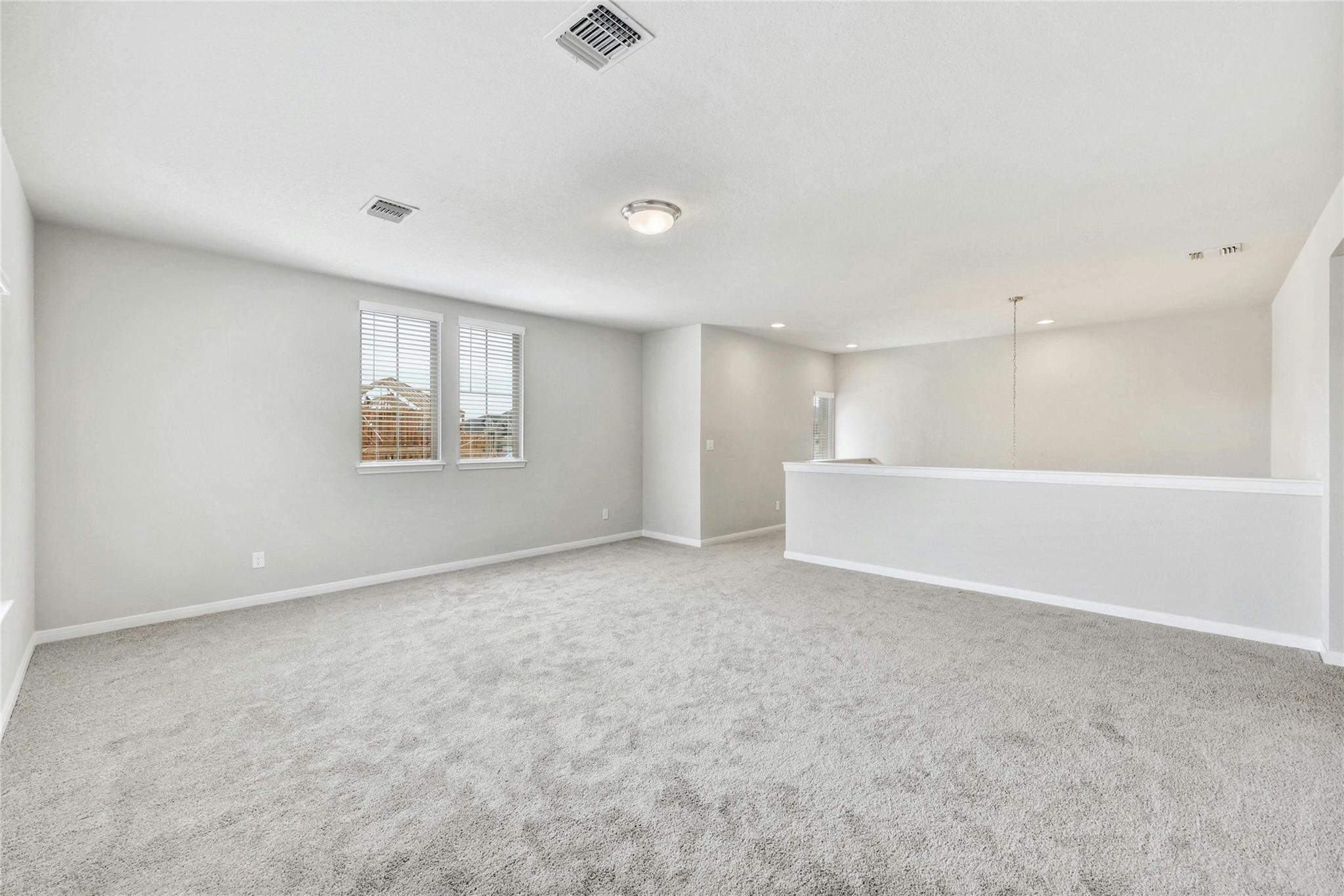 105 Danielson St Property Photo 24