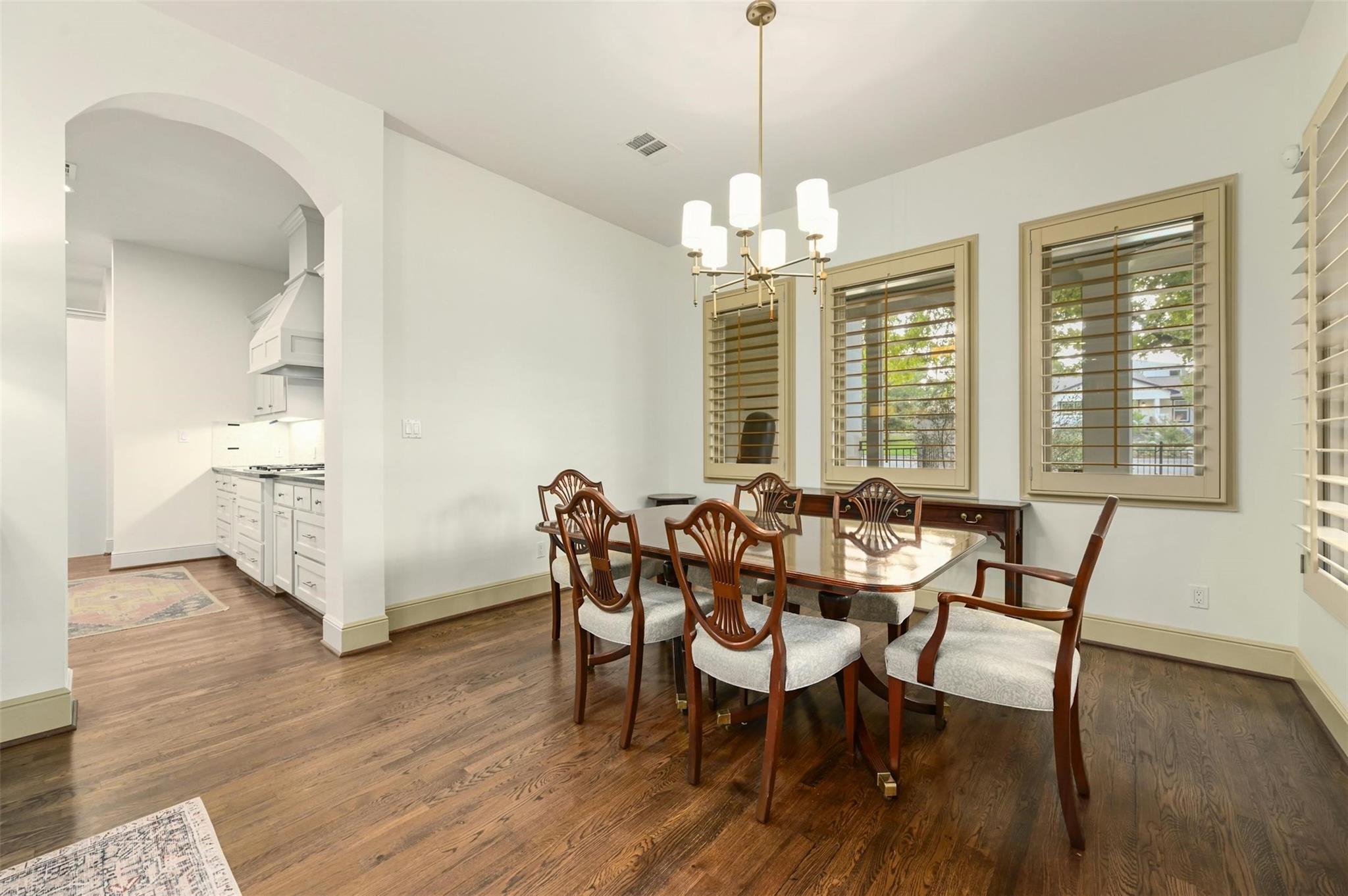 14 Margranita Cres Property Photo 7