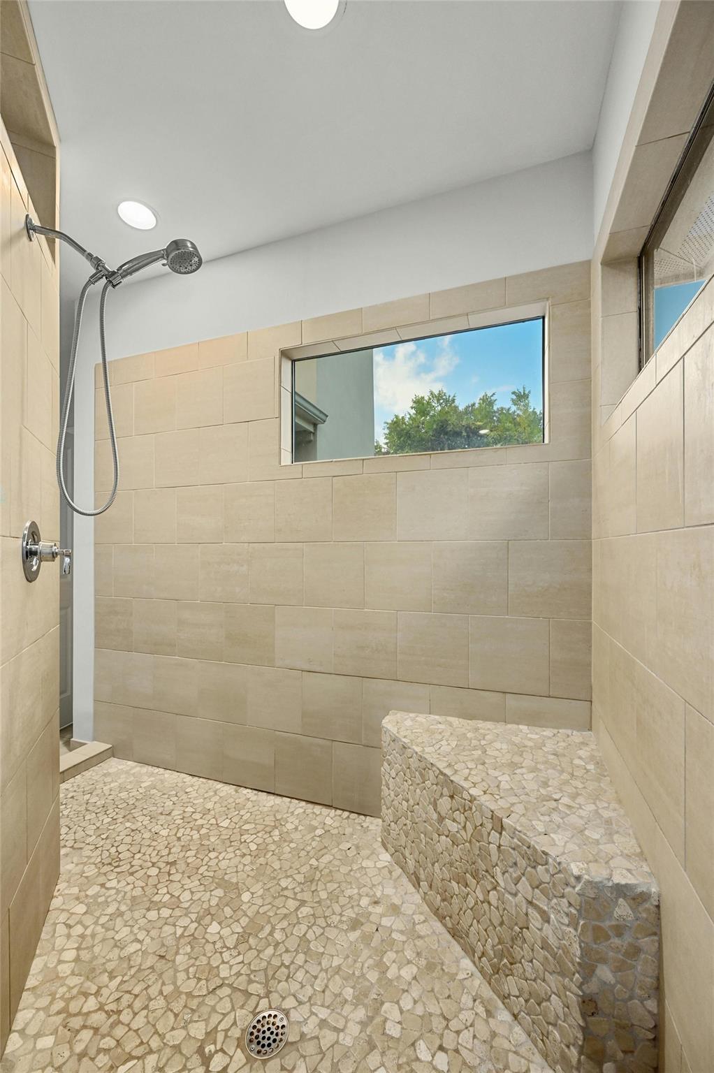 14 Margranita Cres Property Photo 19