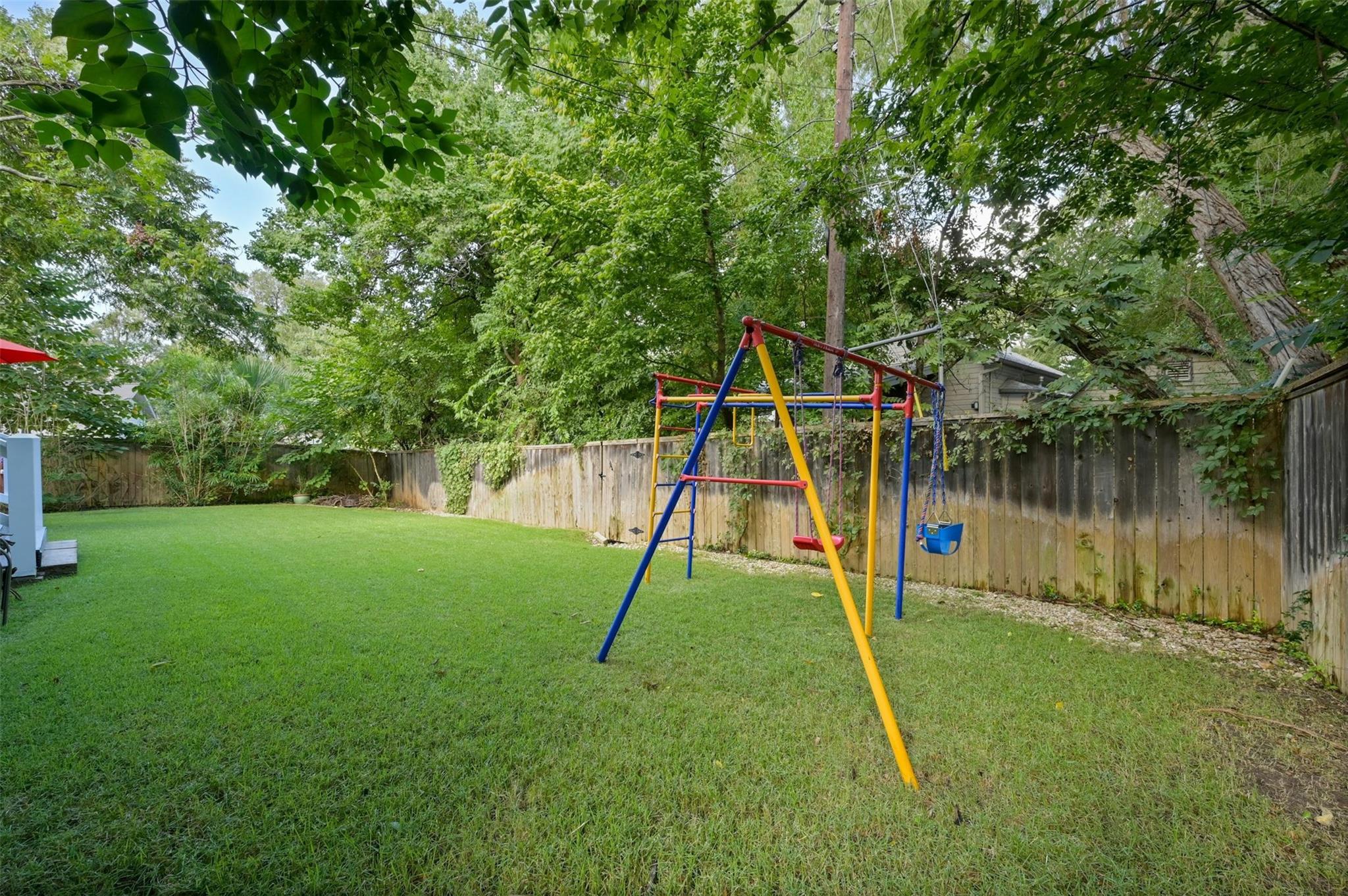 14 Margranita Cres Property Photo 28