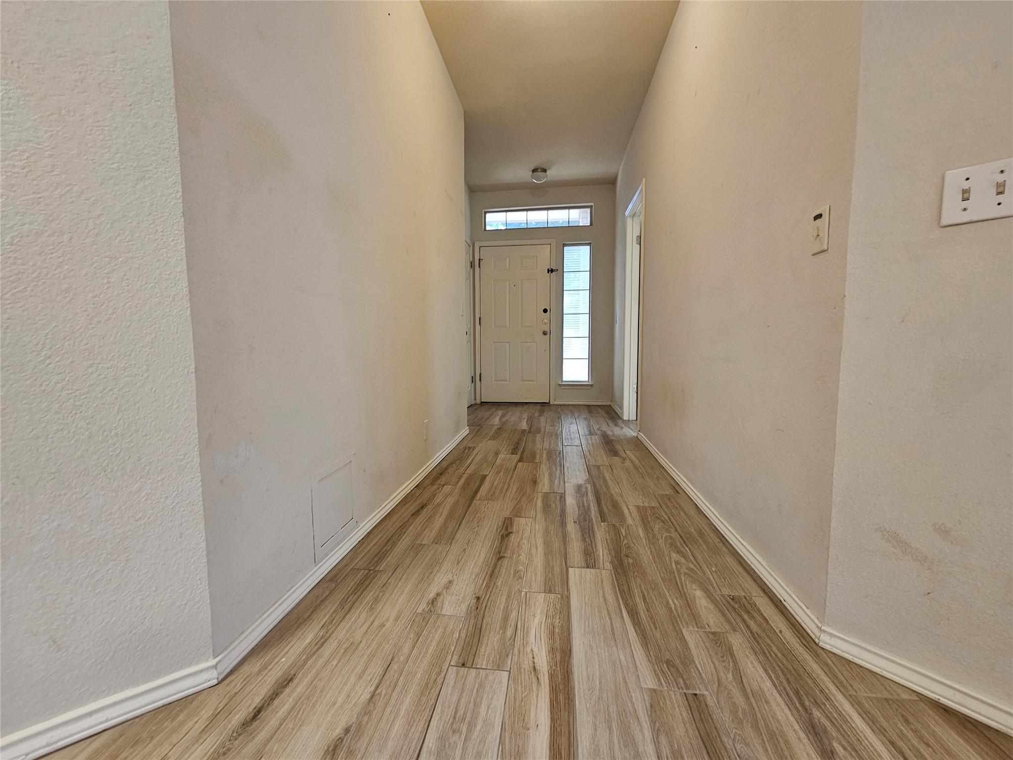 8506 Hillrock Dr Property Photo 16