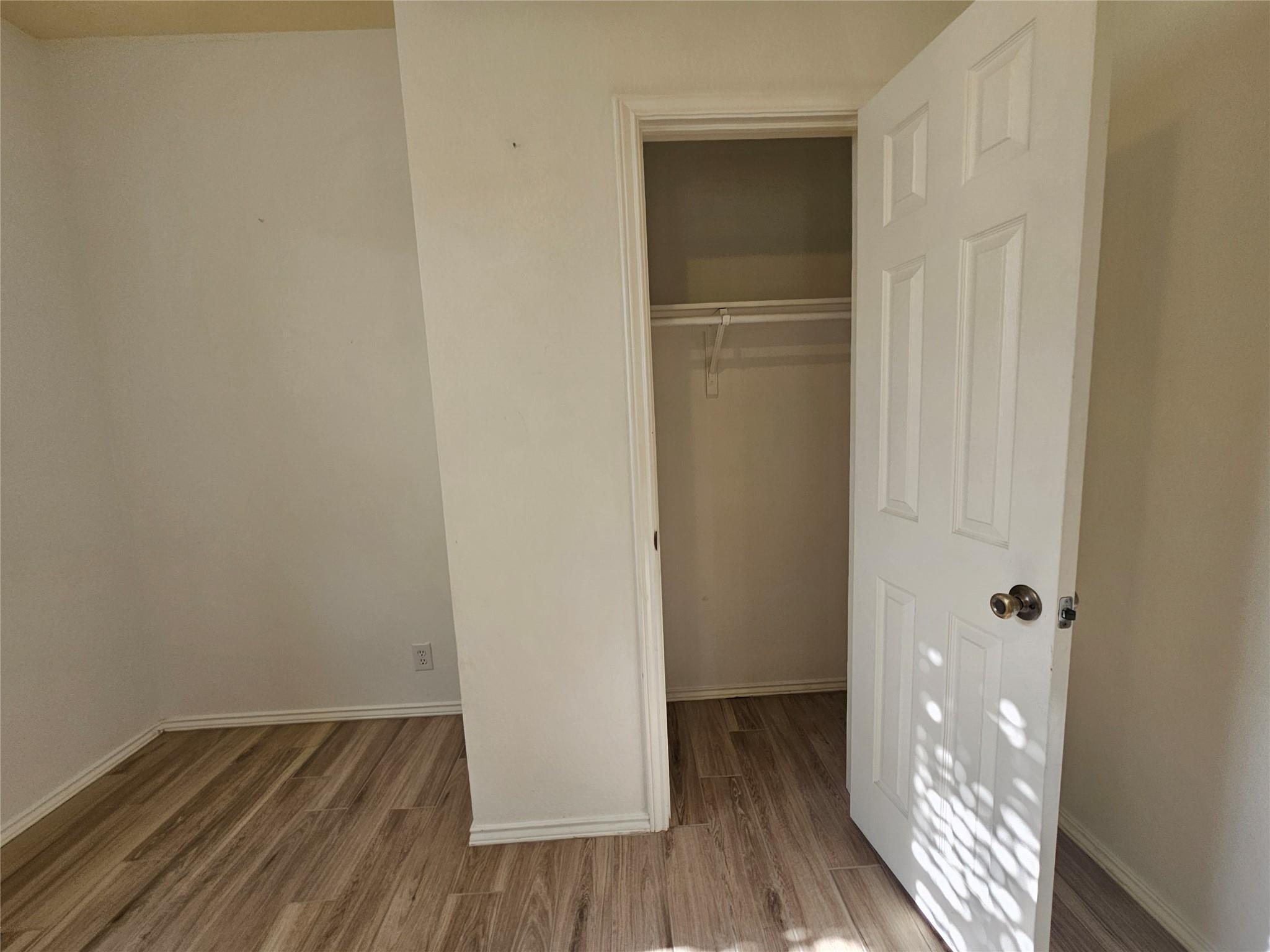 8506 Hillrock Dr Property Photo 19