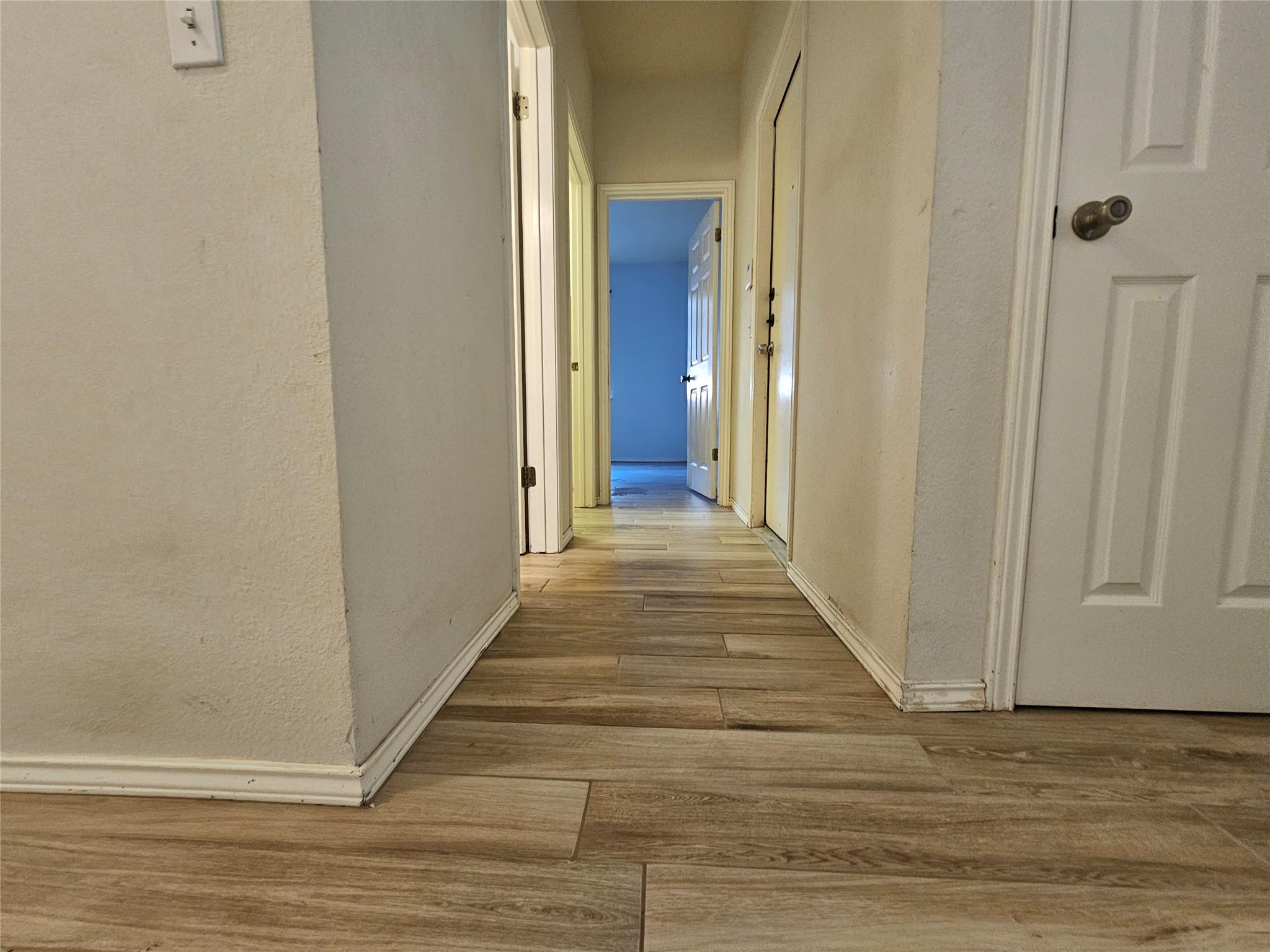 8506 Hillrock Dr Property Photo 23