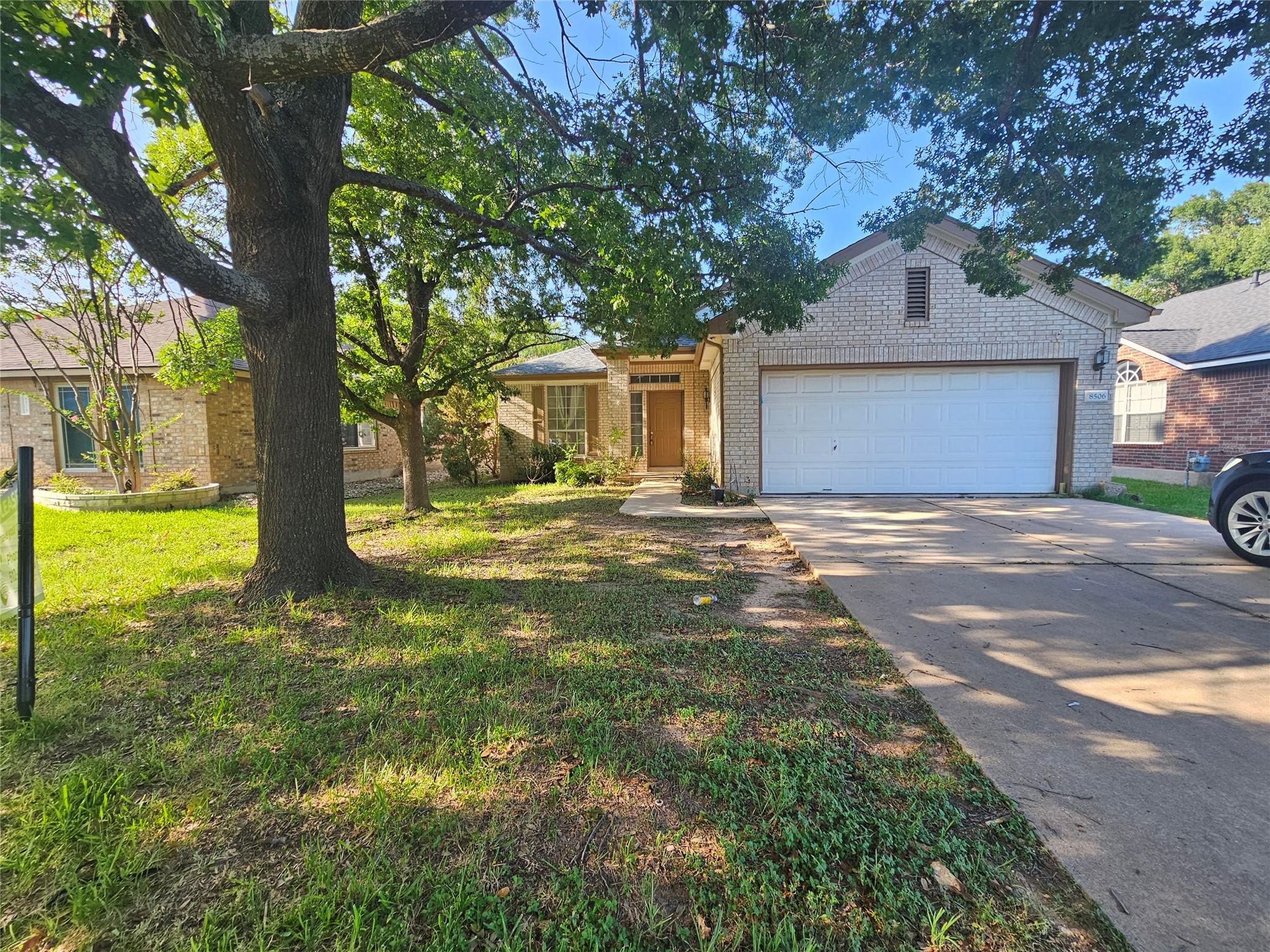 8506 Hillrock Dr Property Photo 27