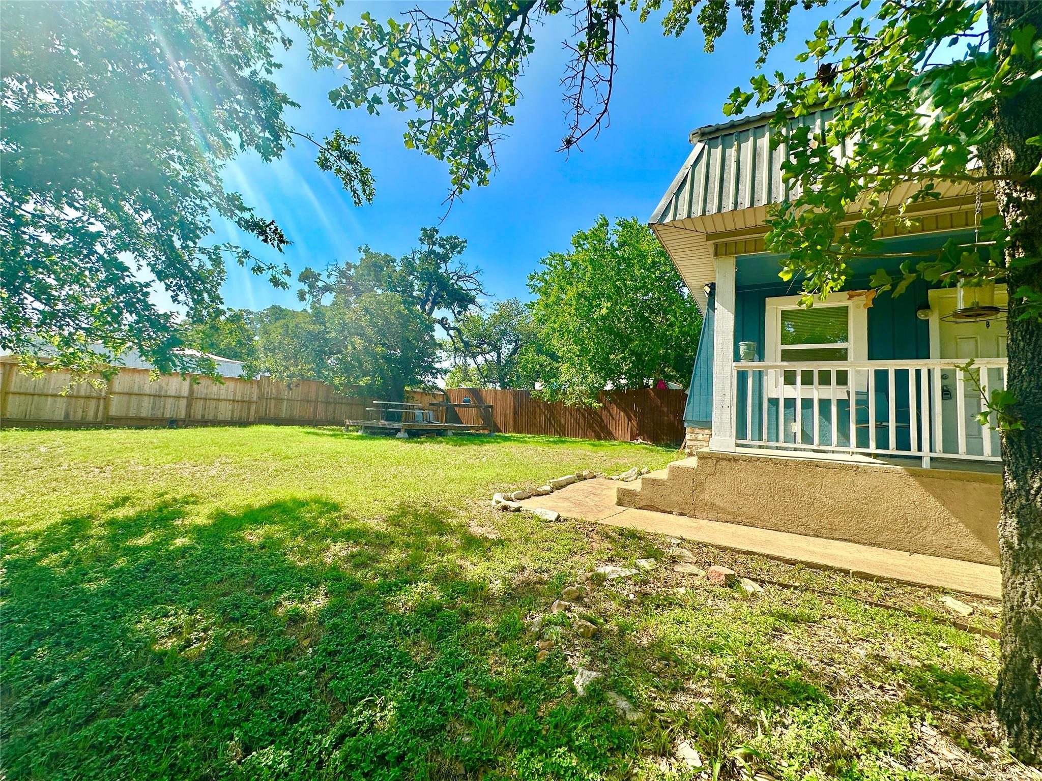1302 S Quinlan Park Rd Property Photo 37