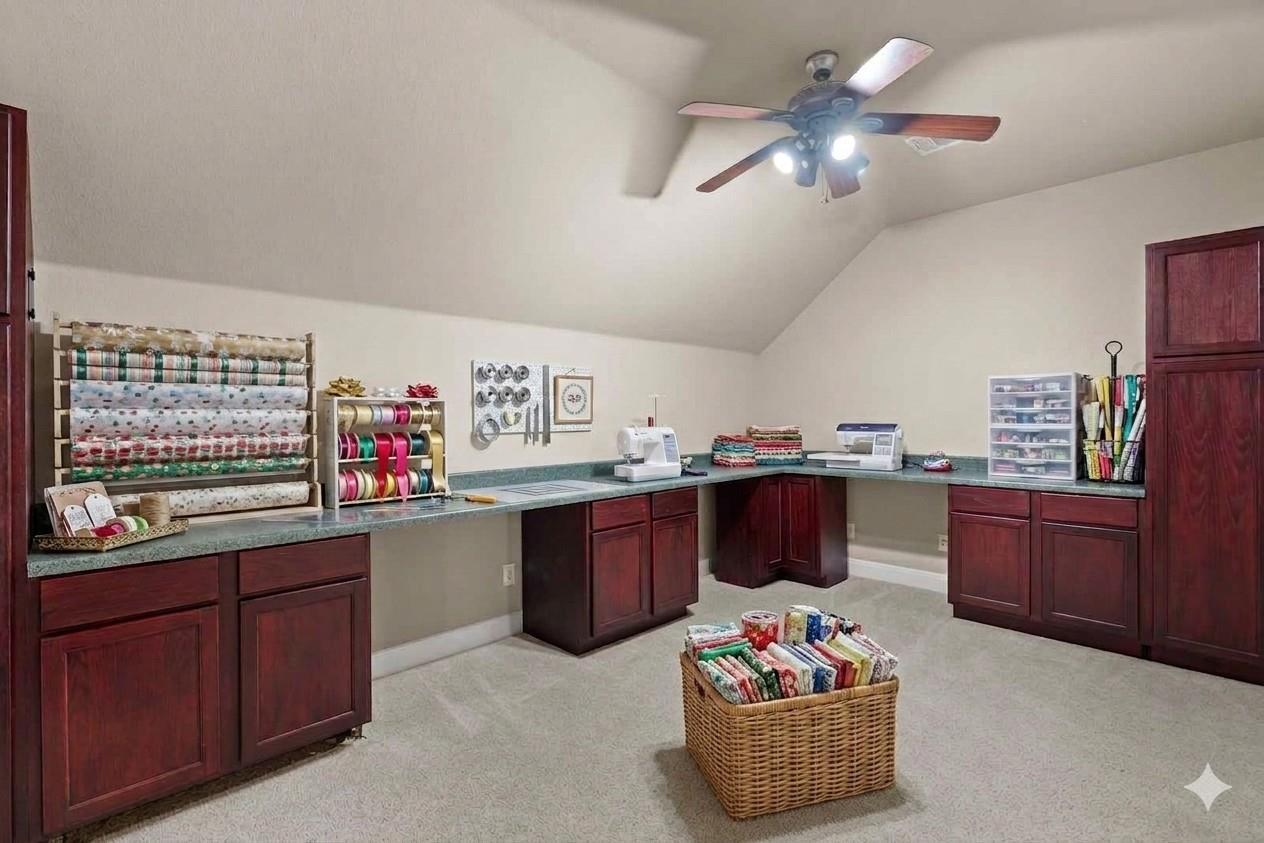 10521 Roy Butler Dr Property Photo 25