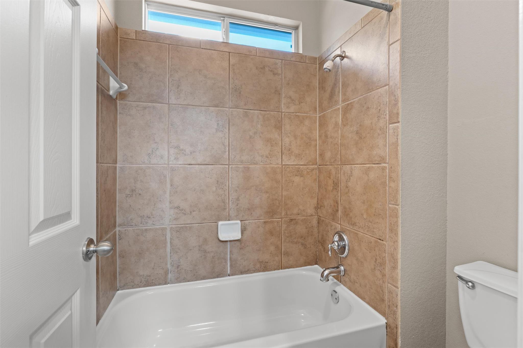 10521 Roy Butler Dr Property Photo 29