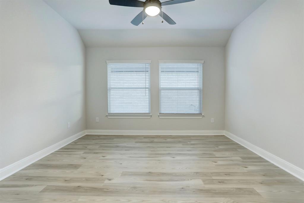 204 Lt John Decker Dr Property Photo 7