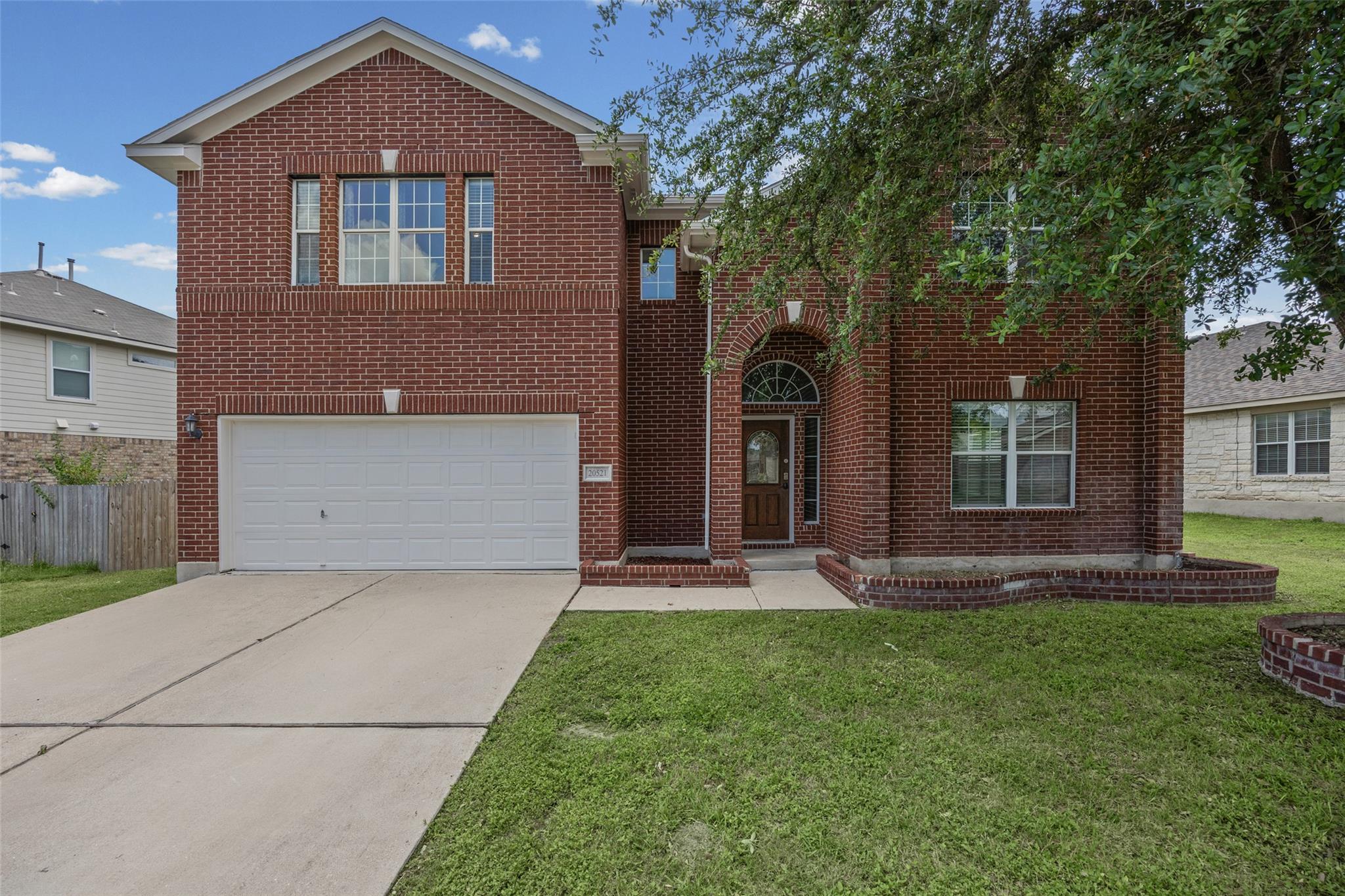 20521 Farm Pond Ln Property Photo 1