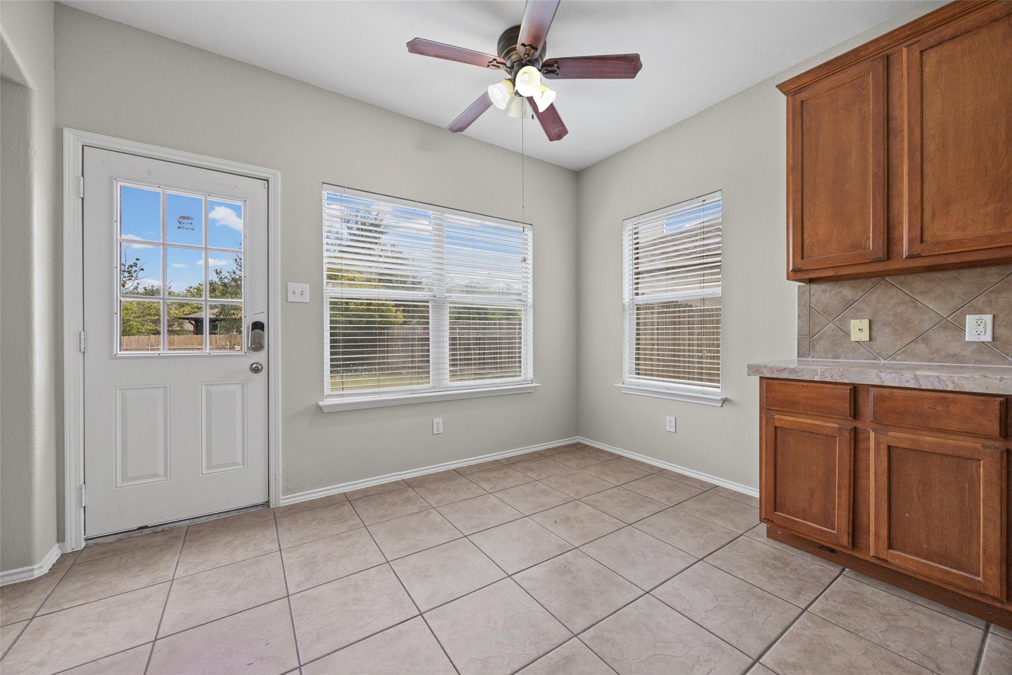 20521 Farm Pond Ln Property Photo 7