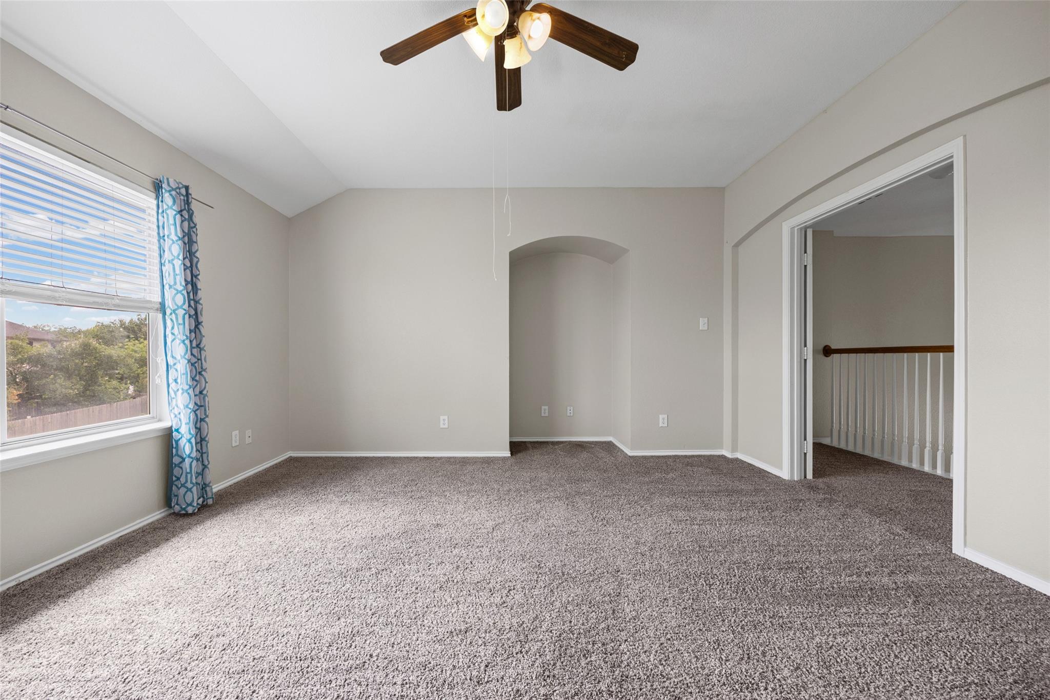 20521 Farm Pond Ln Property Photo 14