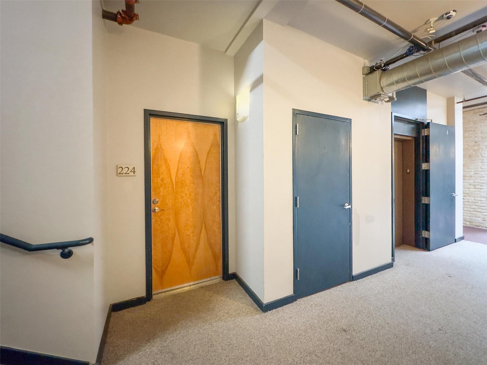 411 Brazos St #224 Property Photo 24