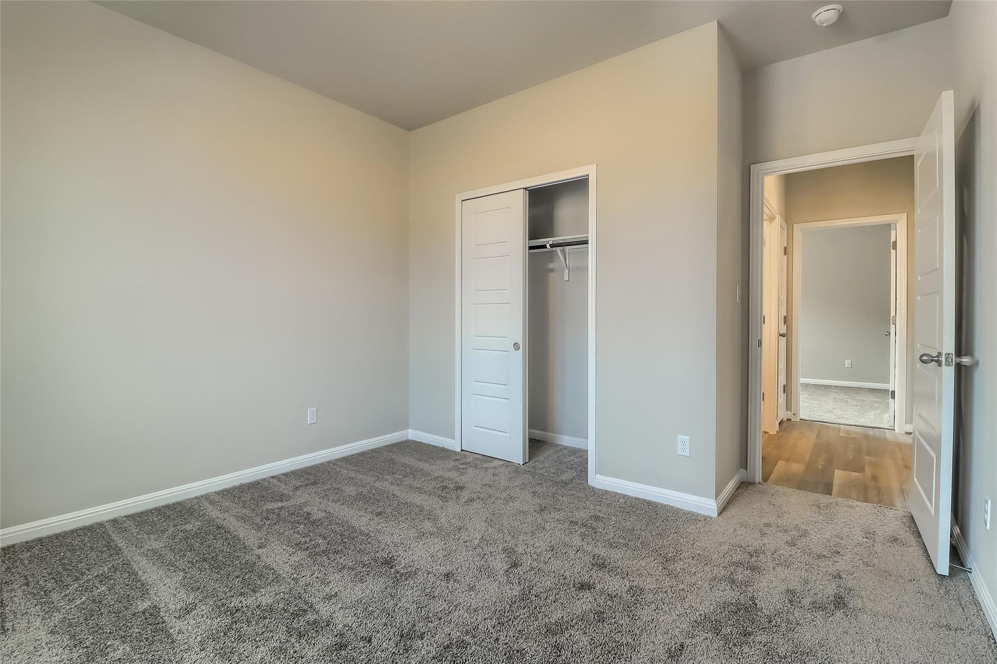 207 Watercourse Way Property Photo 15