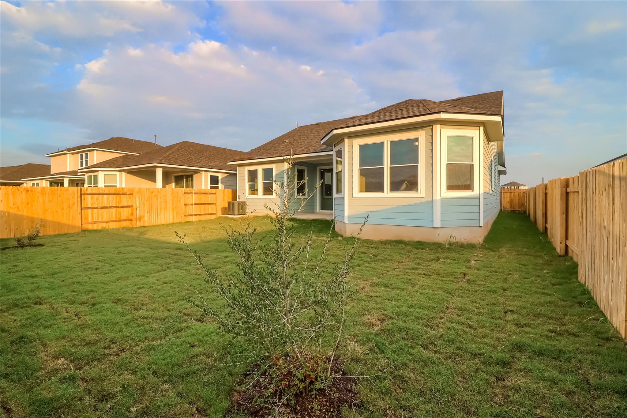 207 Watercourse Way Property Photo 22