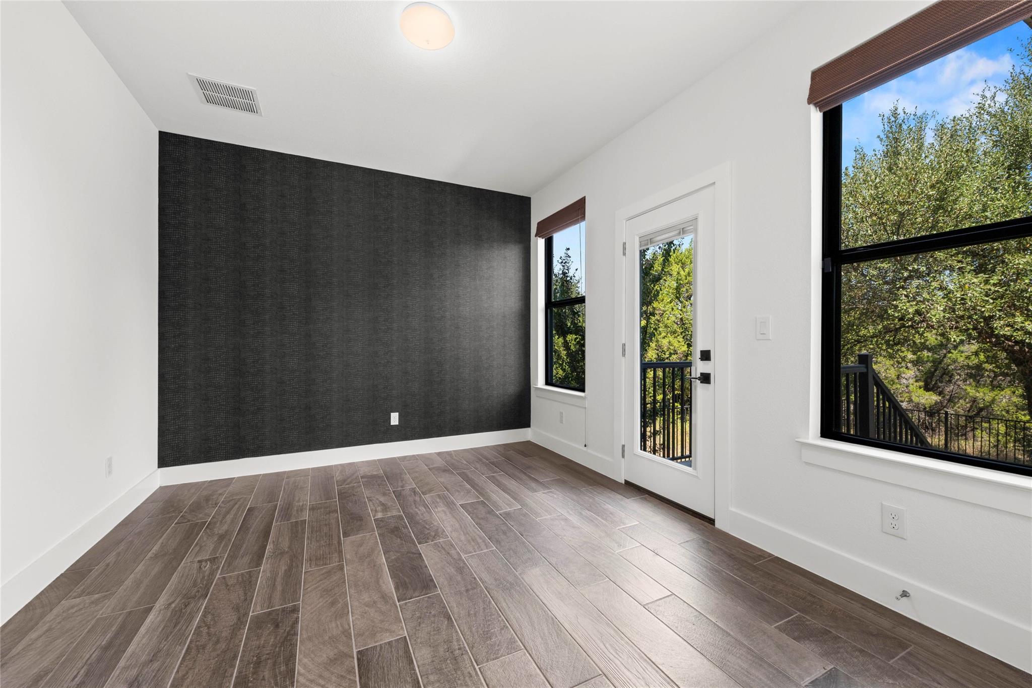 211 Honey Creek Ct #6 Property Photo 13
