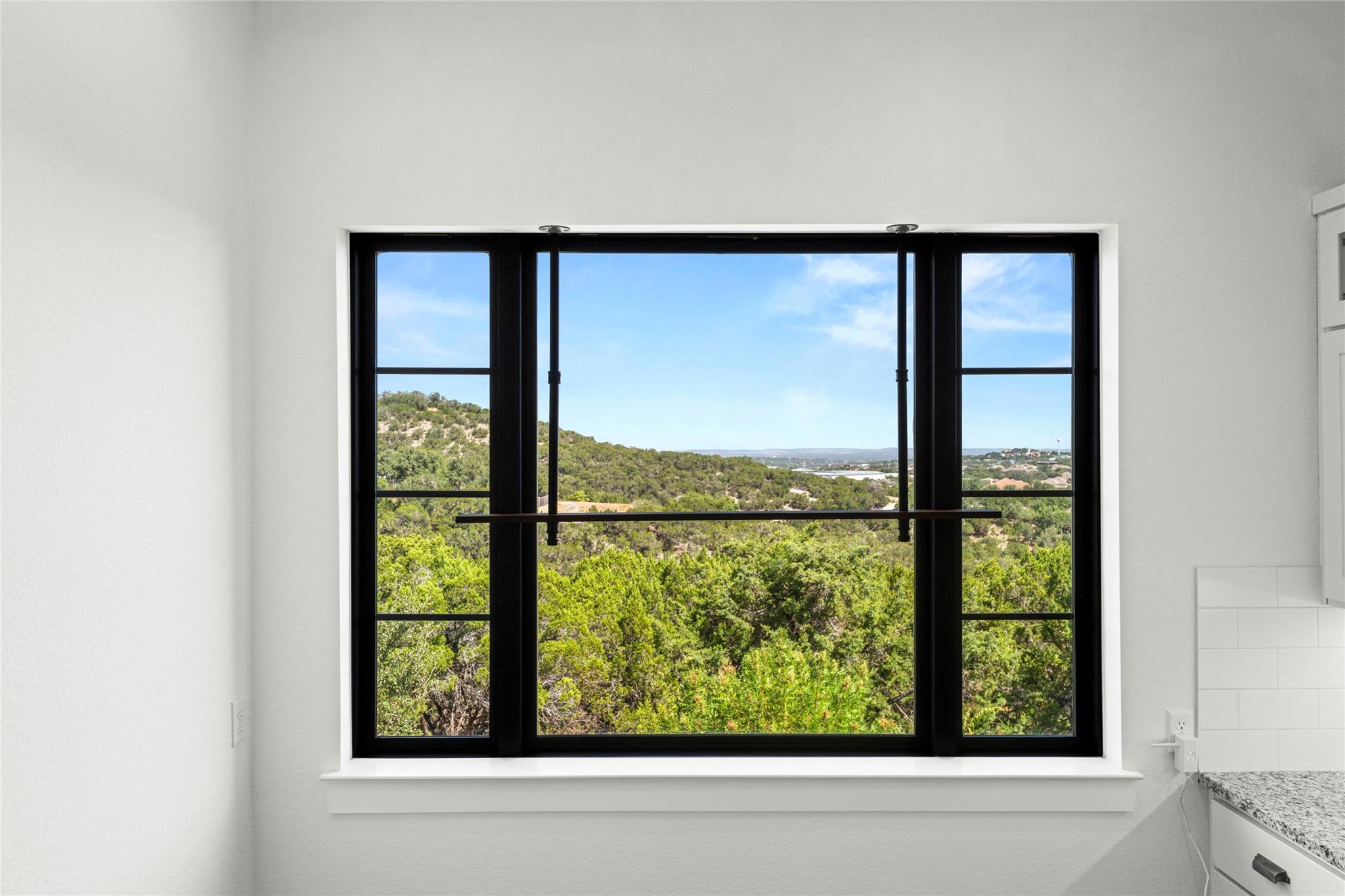 211 Honey Creek Ct #6 Property Photo 14