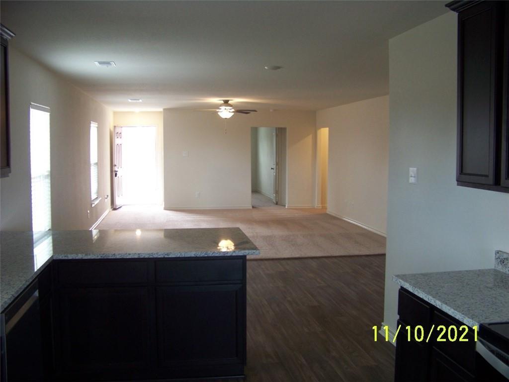 217 Sunnymeade Ln Property Photo 3