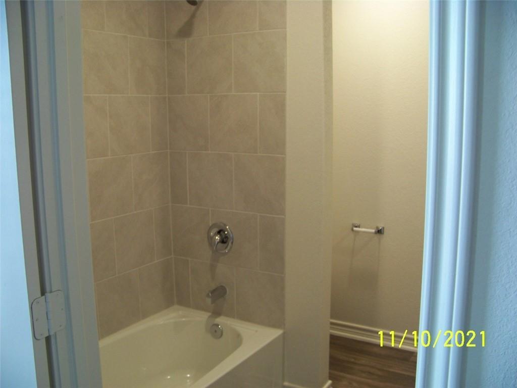 217 Sunnymeade Ln Property Photo 7