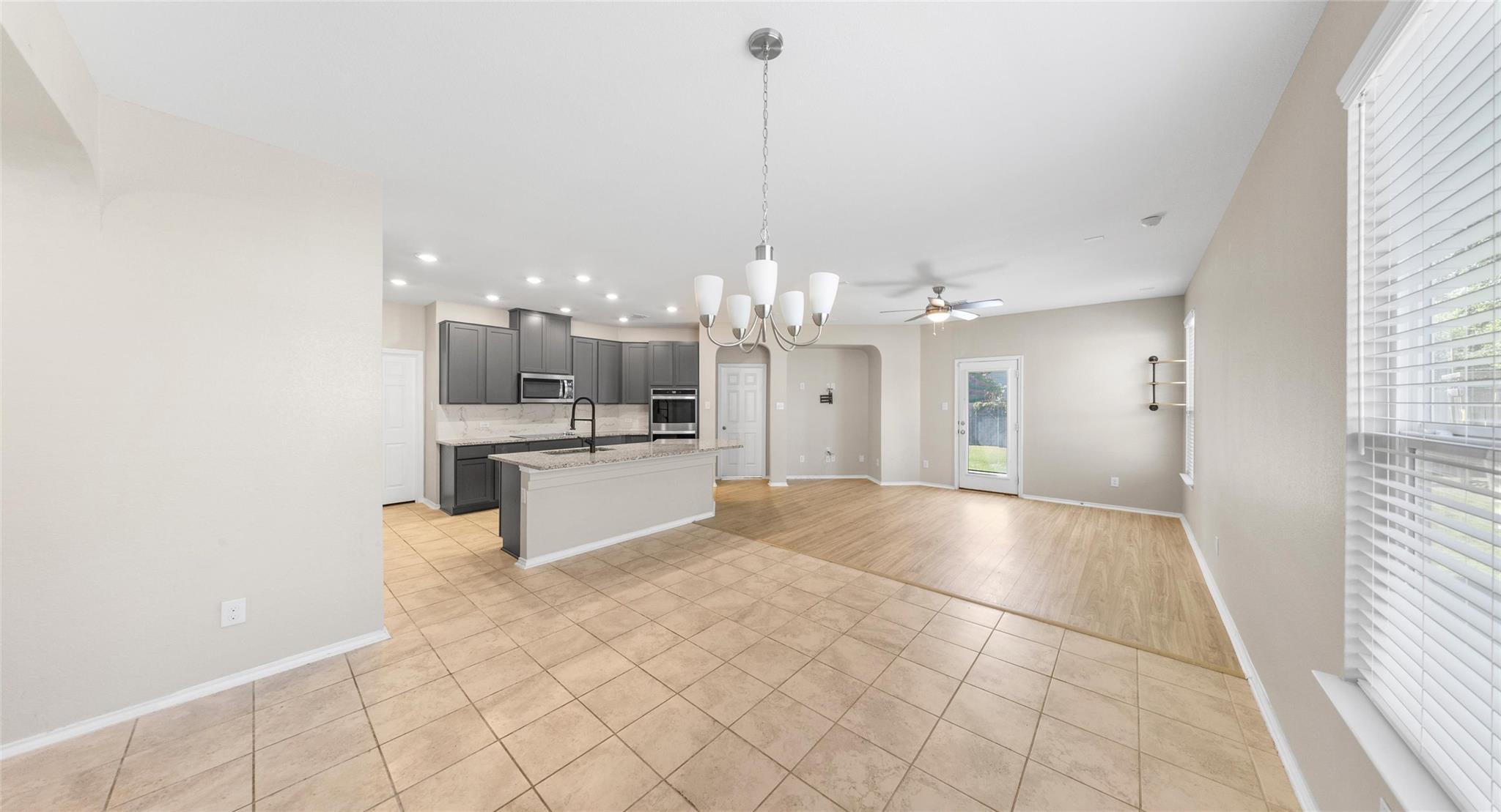 201 Bougainvillea Loop Property Photo 6