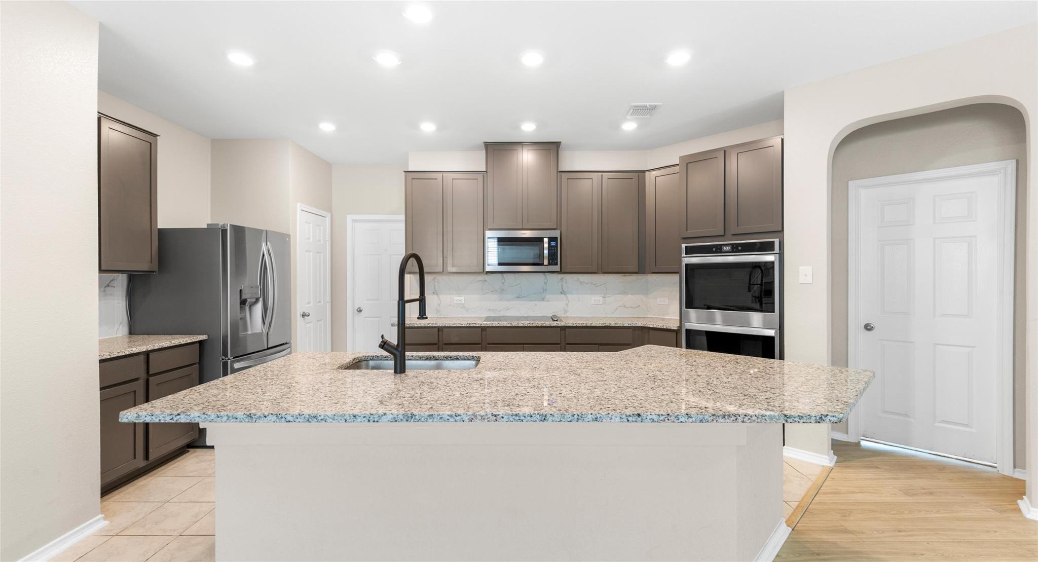 201 Bougainvillea Loop Property Photo 11