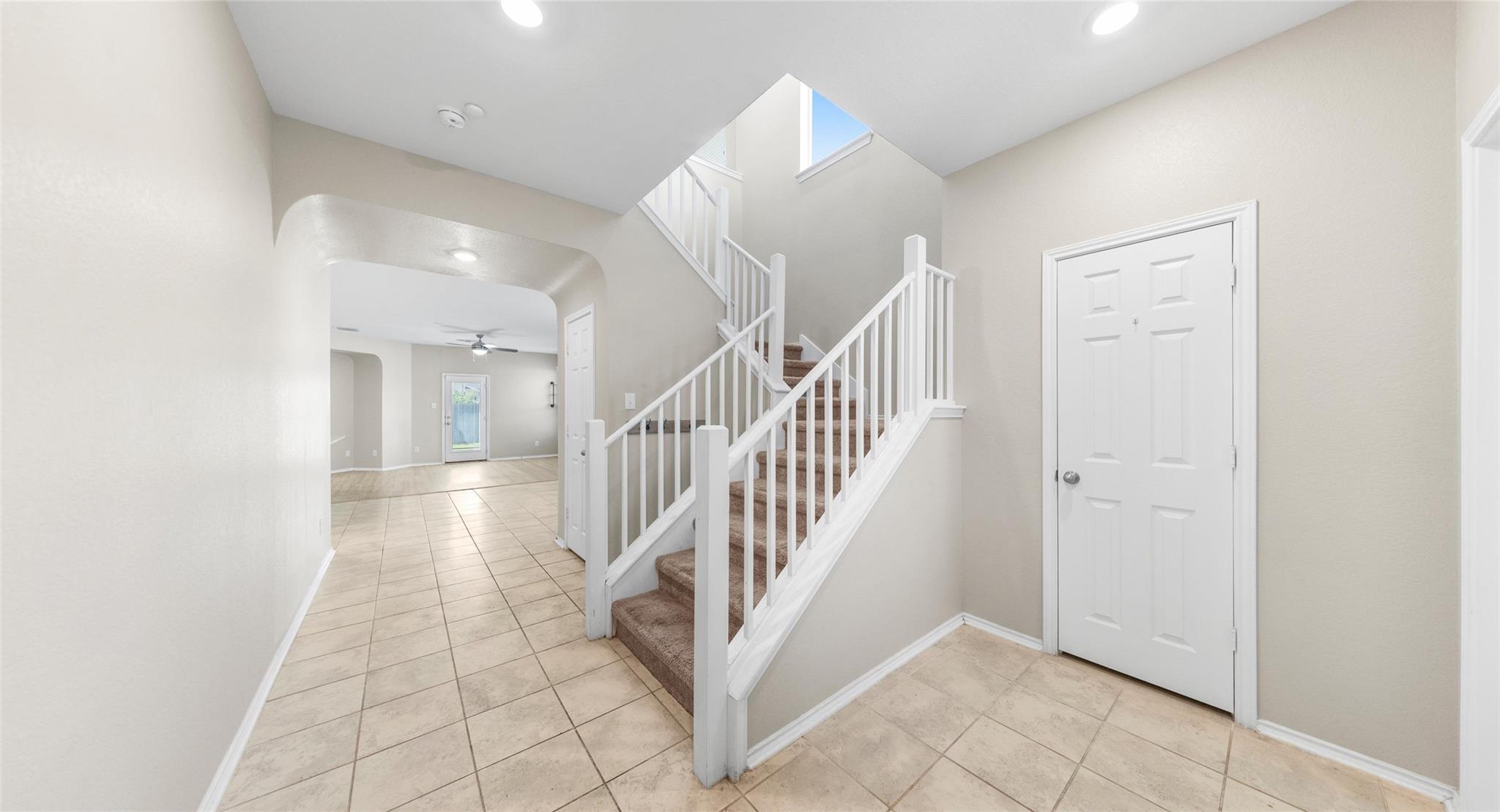 201 Bougainvillea Loop Property Photo 13