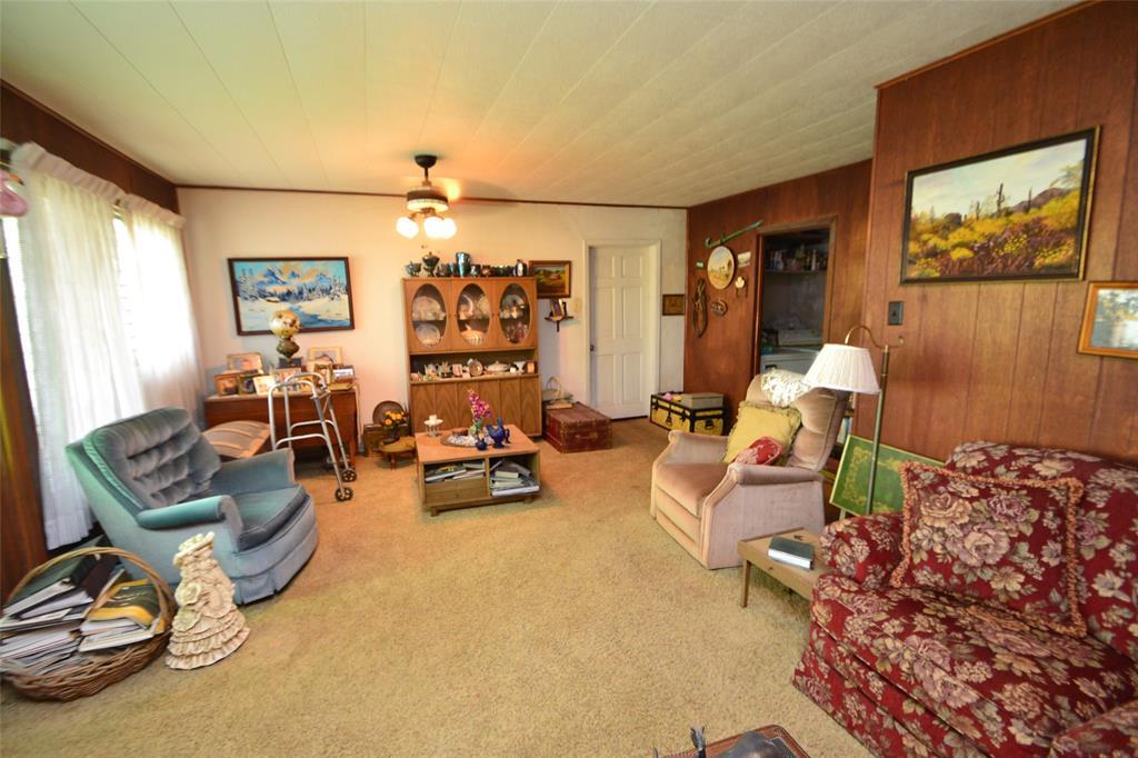 8802 Evelyn Rd Property Photo 8