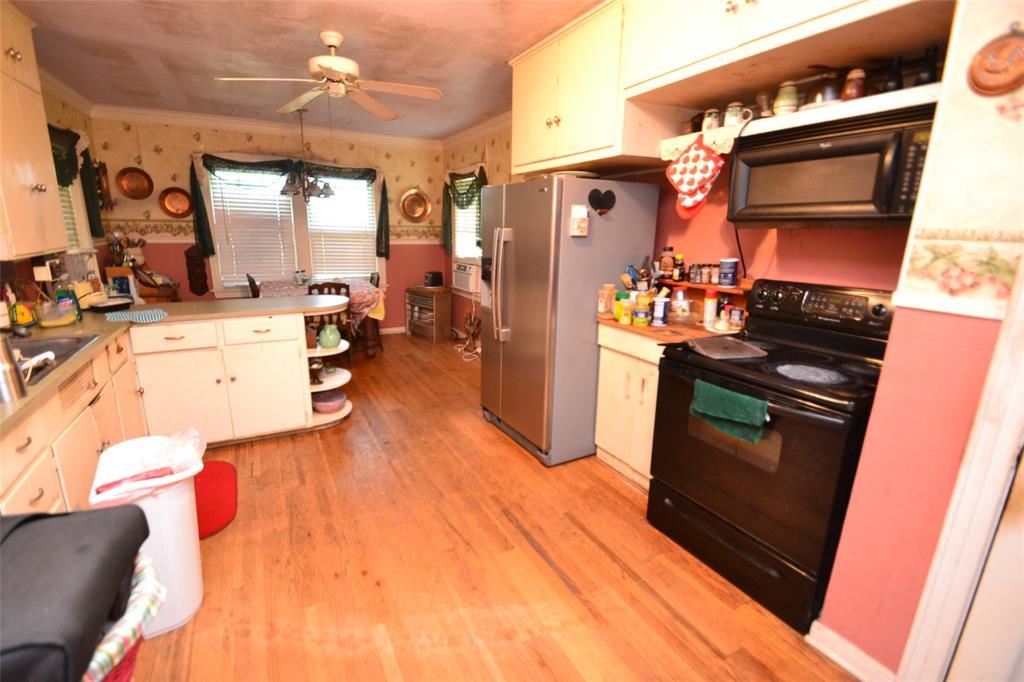 8802 Evelyn Rd Property Photo 9