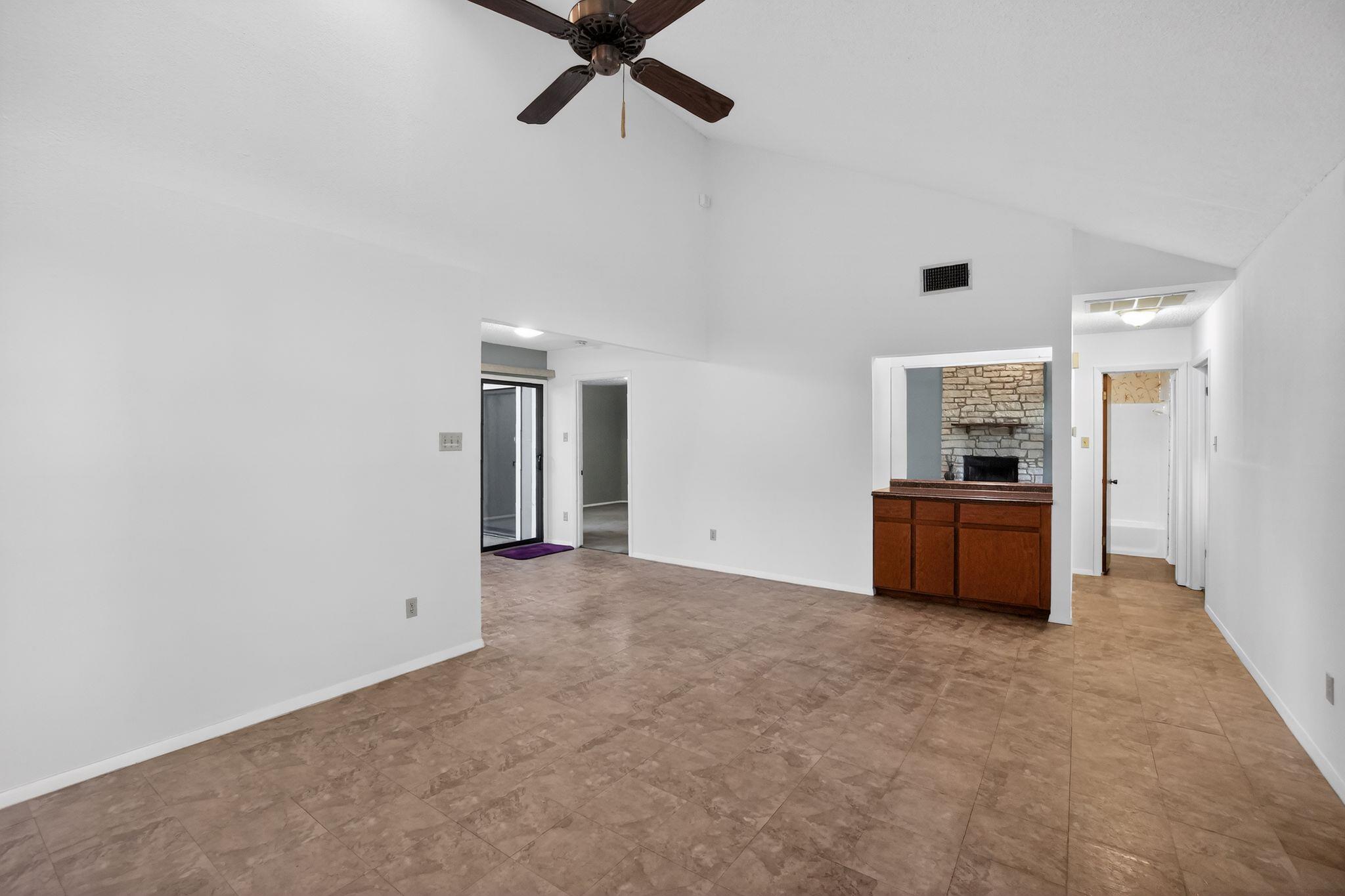1714 Timber Brush Trl Property Photo 8